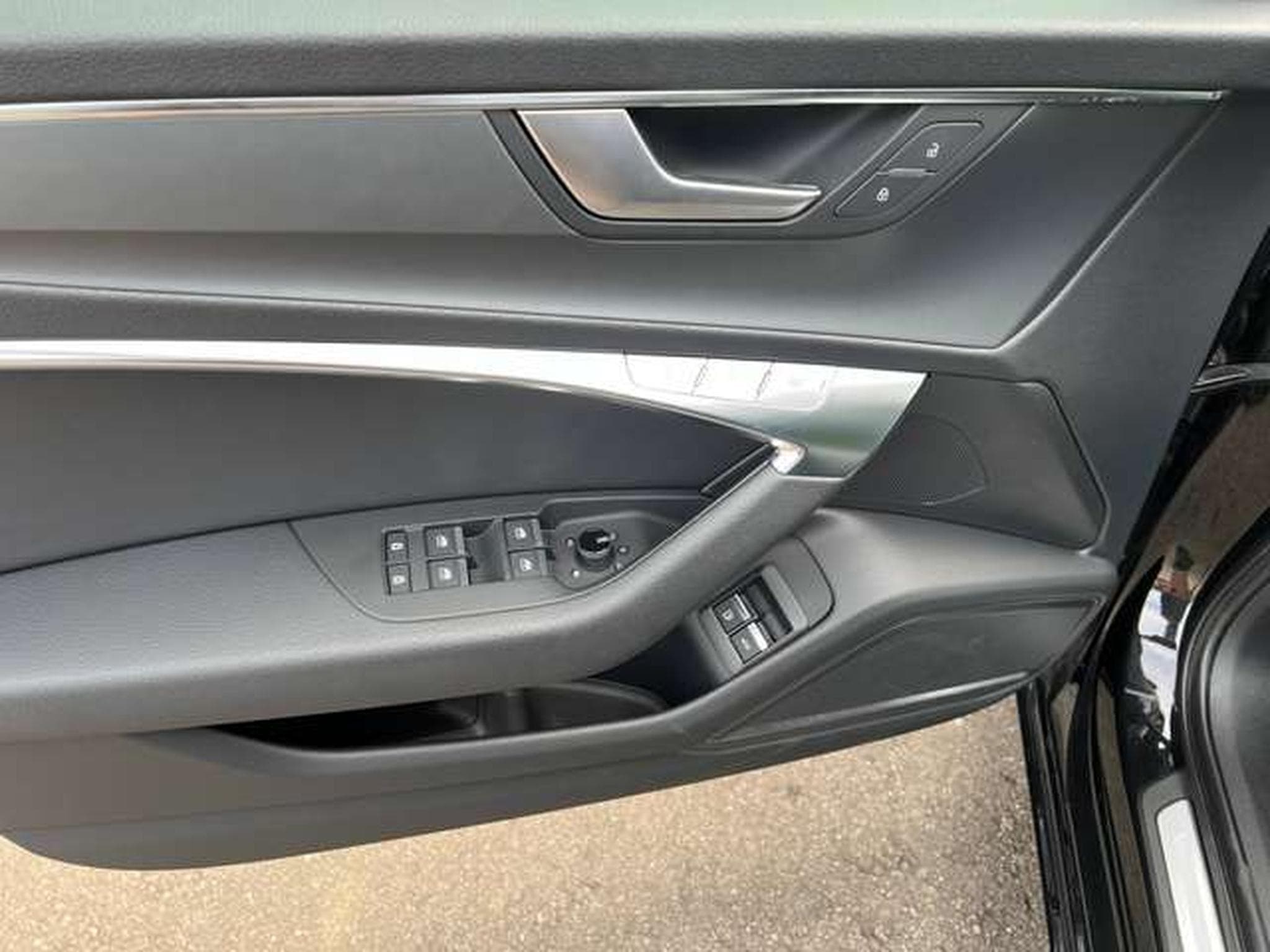 Audi A6 QUATTRO HYBRIDE ESSENCE S-Tronic (2024) - Foto 11
