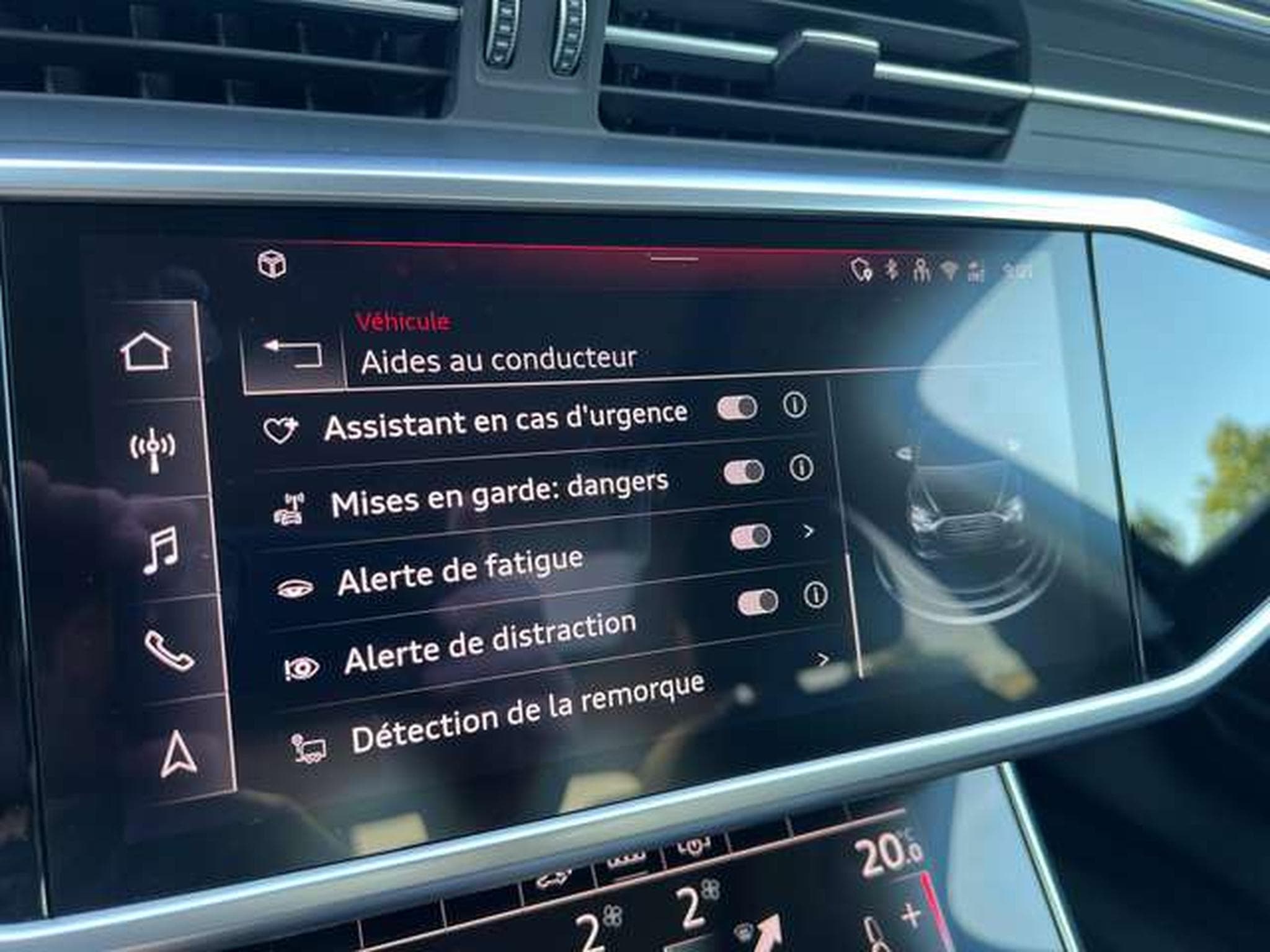 Audi A6 QUATTRO HYBRIDE ESSENCE S-Tronic (2024) - Foto 16