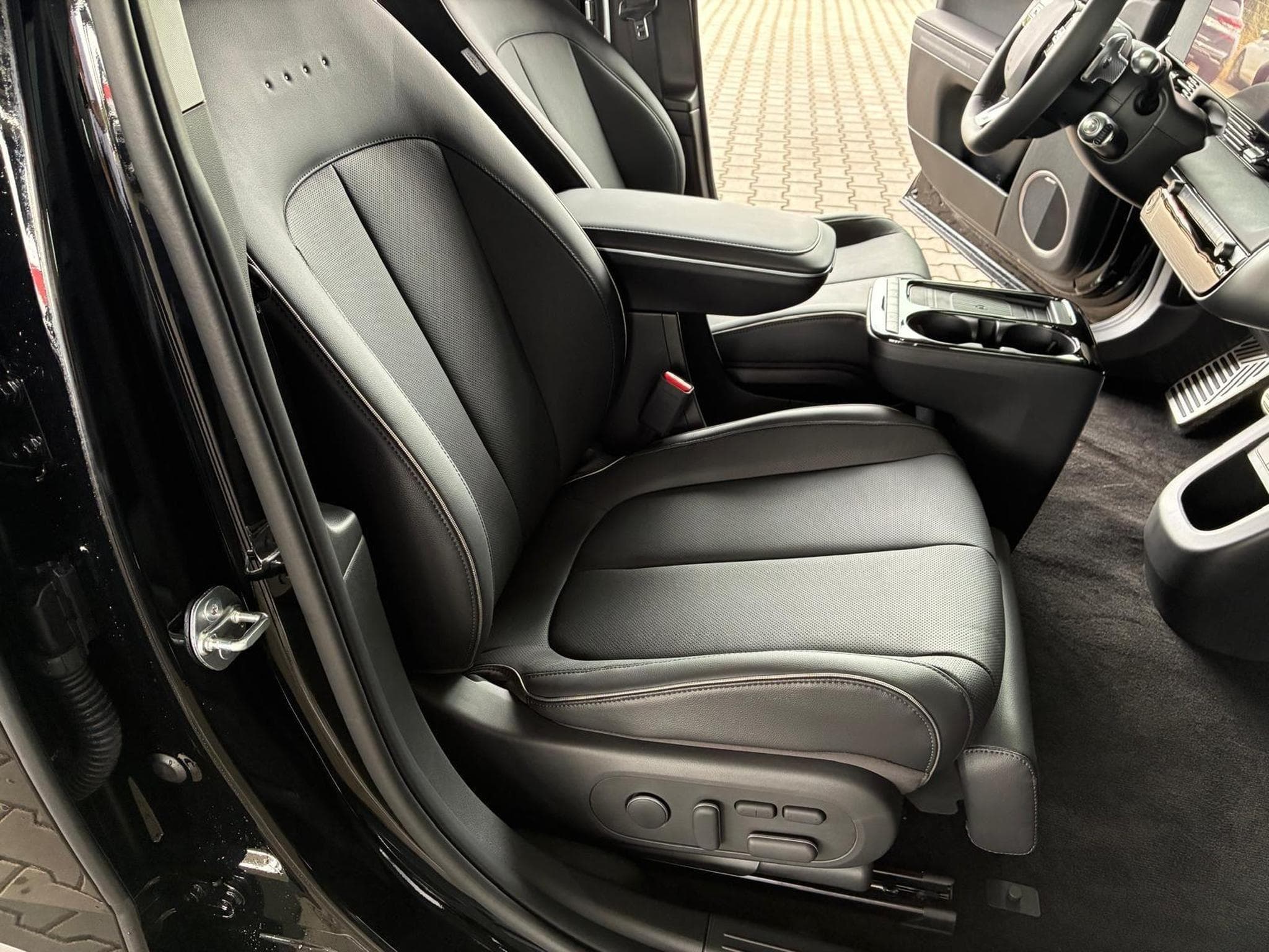 Hyundai IONIQ 5 Prestige Line (2025) - Foto 9