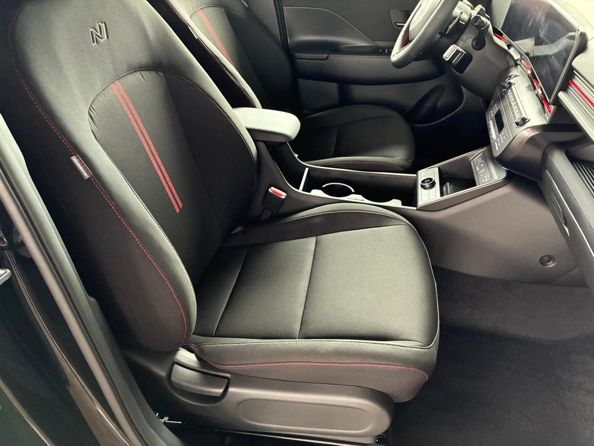Hyundai Kona N-Line (2026) - Foto 9