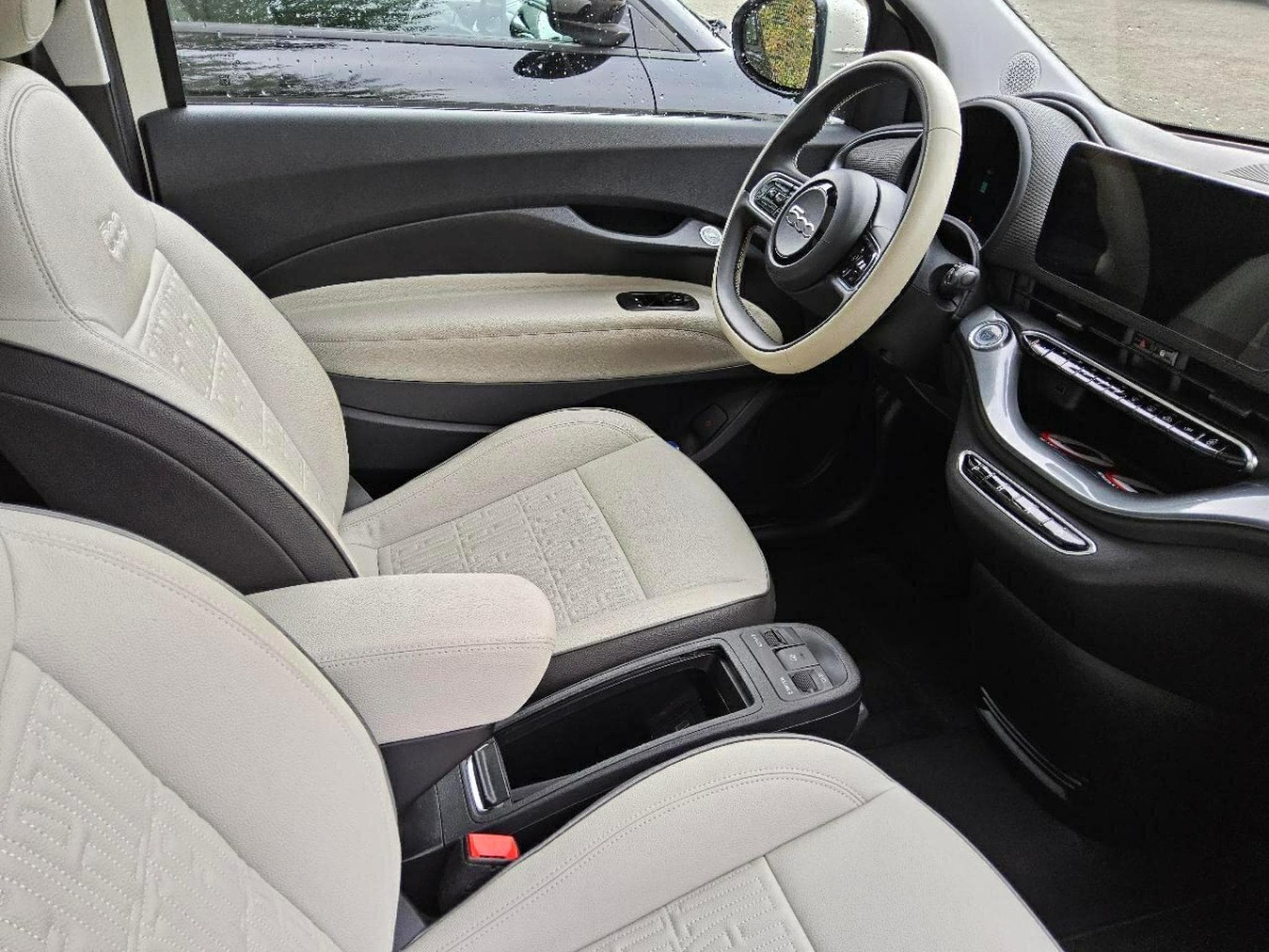 Fiat 500 La Prima by Bocelli (2023) - Photo 3