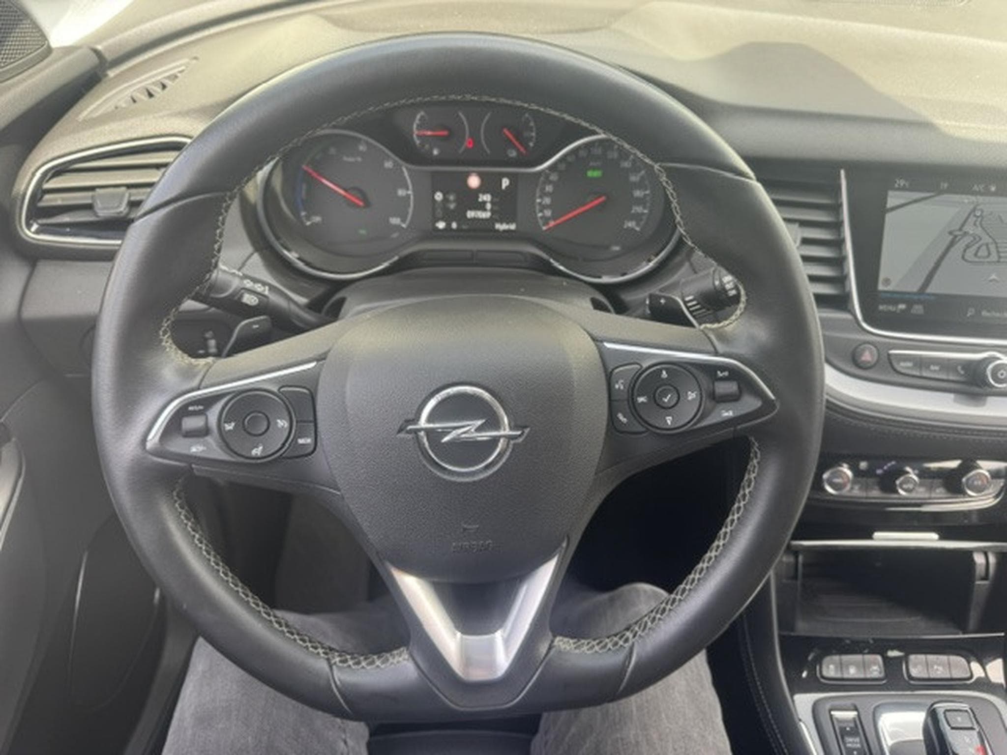 Opel Grandland OPEL GRANDLAND X HYBRID PLUG IN LEDER NAVI LED AUTOMATIK (2021) - Foto 18