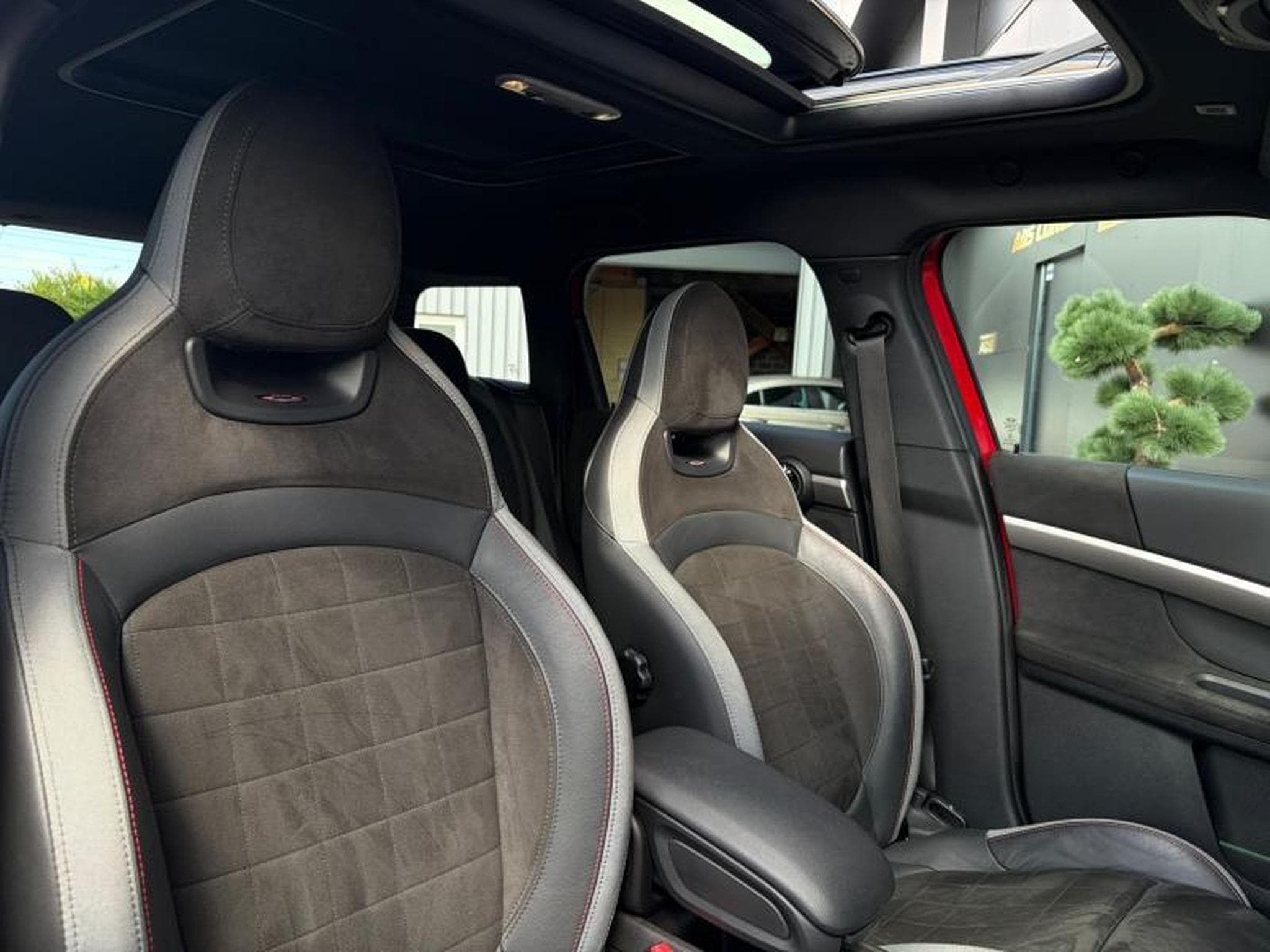 MINI Countryman ALL4 JOHN COOPER WORKS (2021) - Foto 10