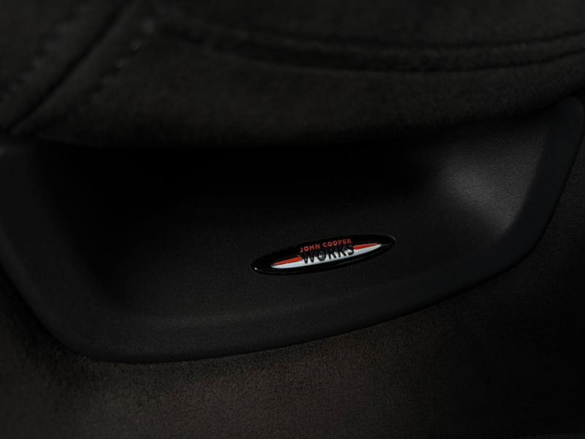 MINI Countryman ALL4 JOHN COOPER WORKS (2021) - Foto 12