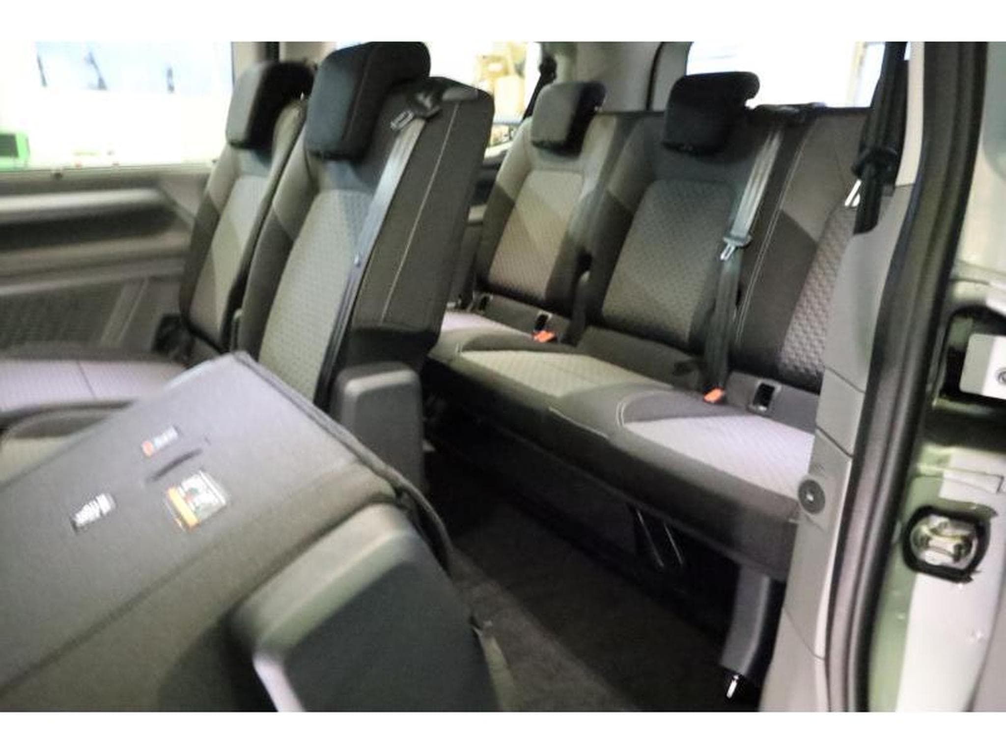 VW T7 STYLE COURT A8 (2025) - Foto 11
