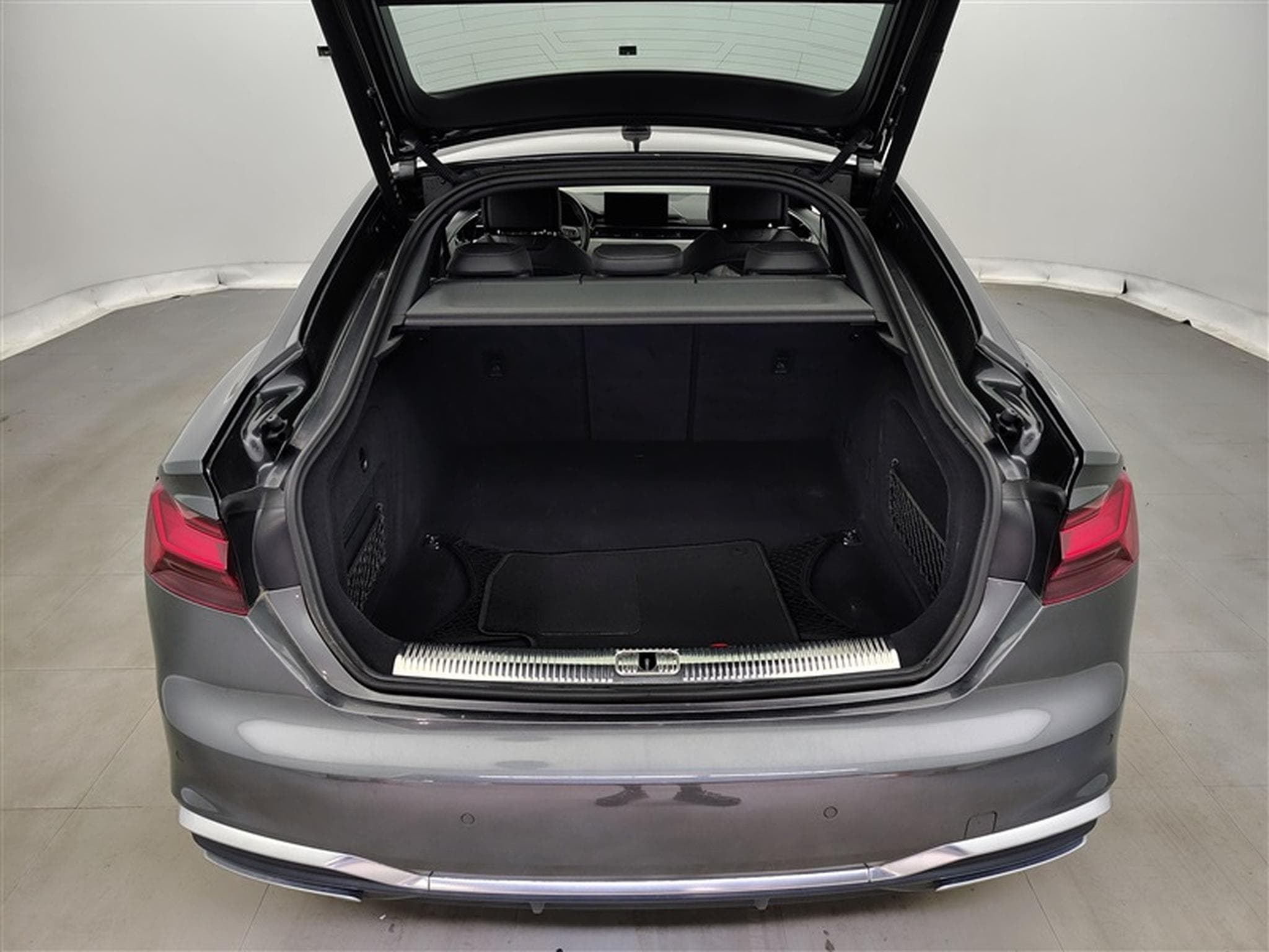 Audi A5 35 TDi 163Cv S-Tronic S-Line NAVI / CARPLAY / CAMERA (2023) - Photo 14