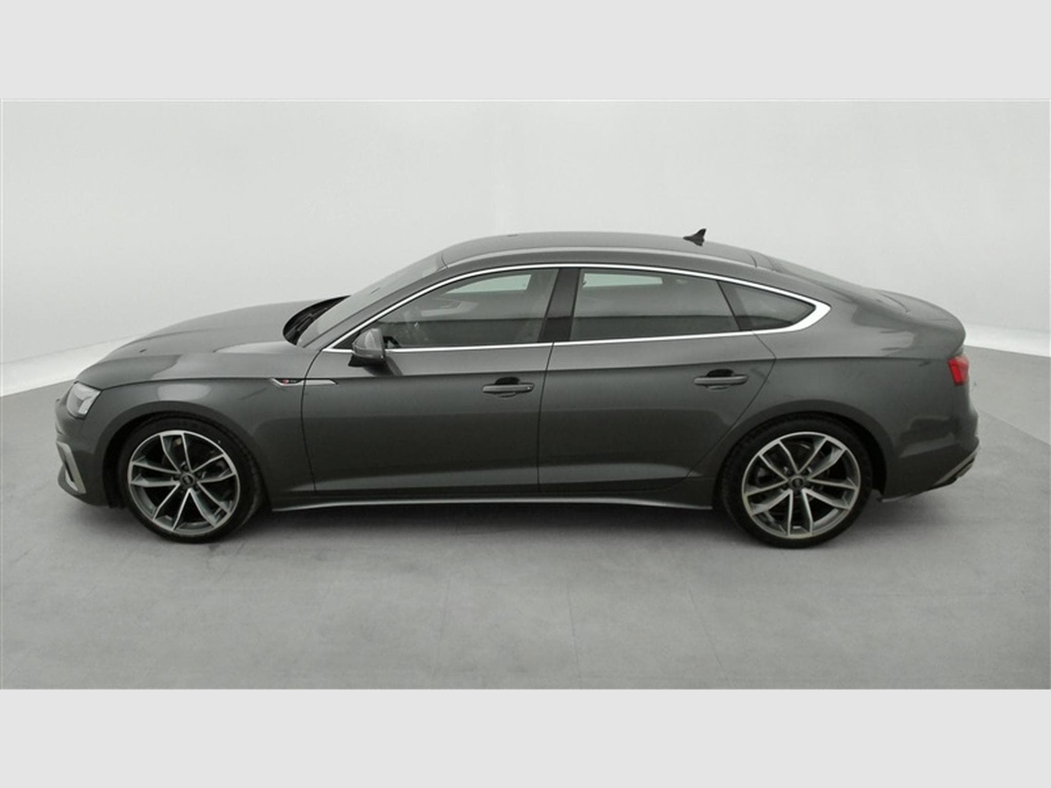 Audi A5 35 TDi 163Cv S-Tronic S-Line NAVI / CARPLAY / CAMERA (2023) - Photo 3