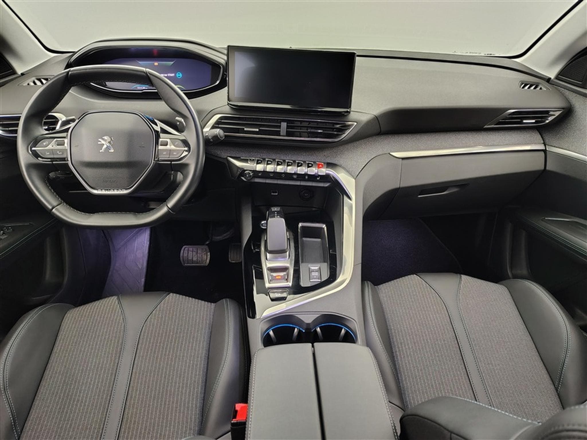 Peugeot 3008 1.6 Hybrid4 300 PHEV GT S-CUIR / NAVI / CAMERA / CARPLAY (2021) - Foto 8