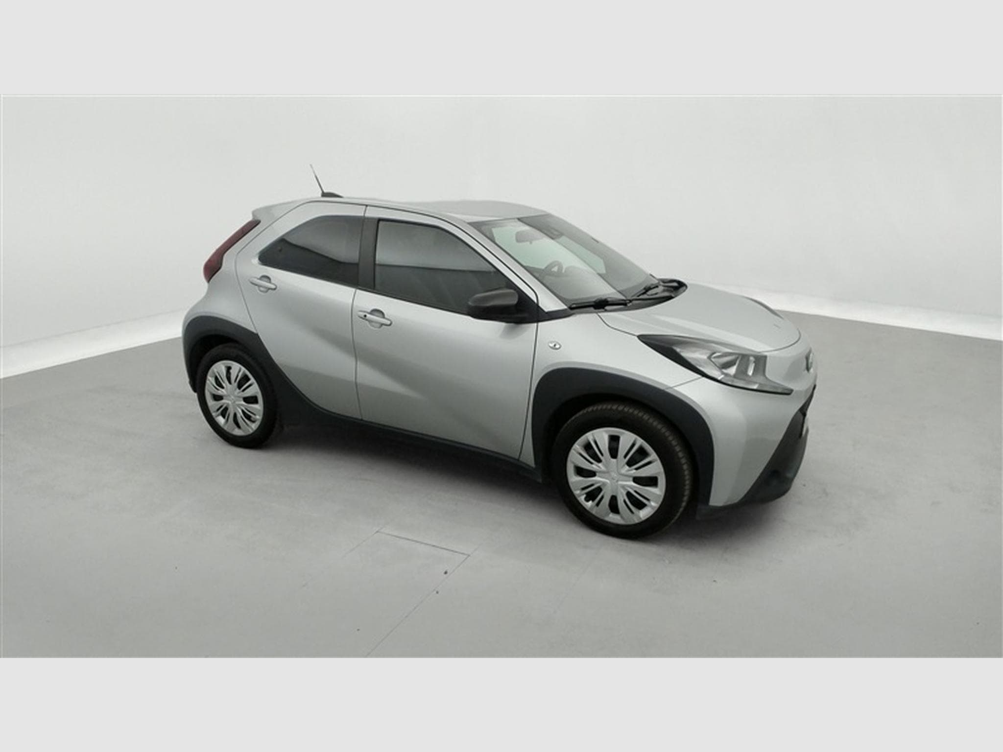 Toyota Aygo 1.0i VVT-i X pulse (2023) - Foto 22