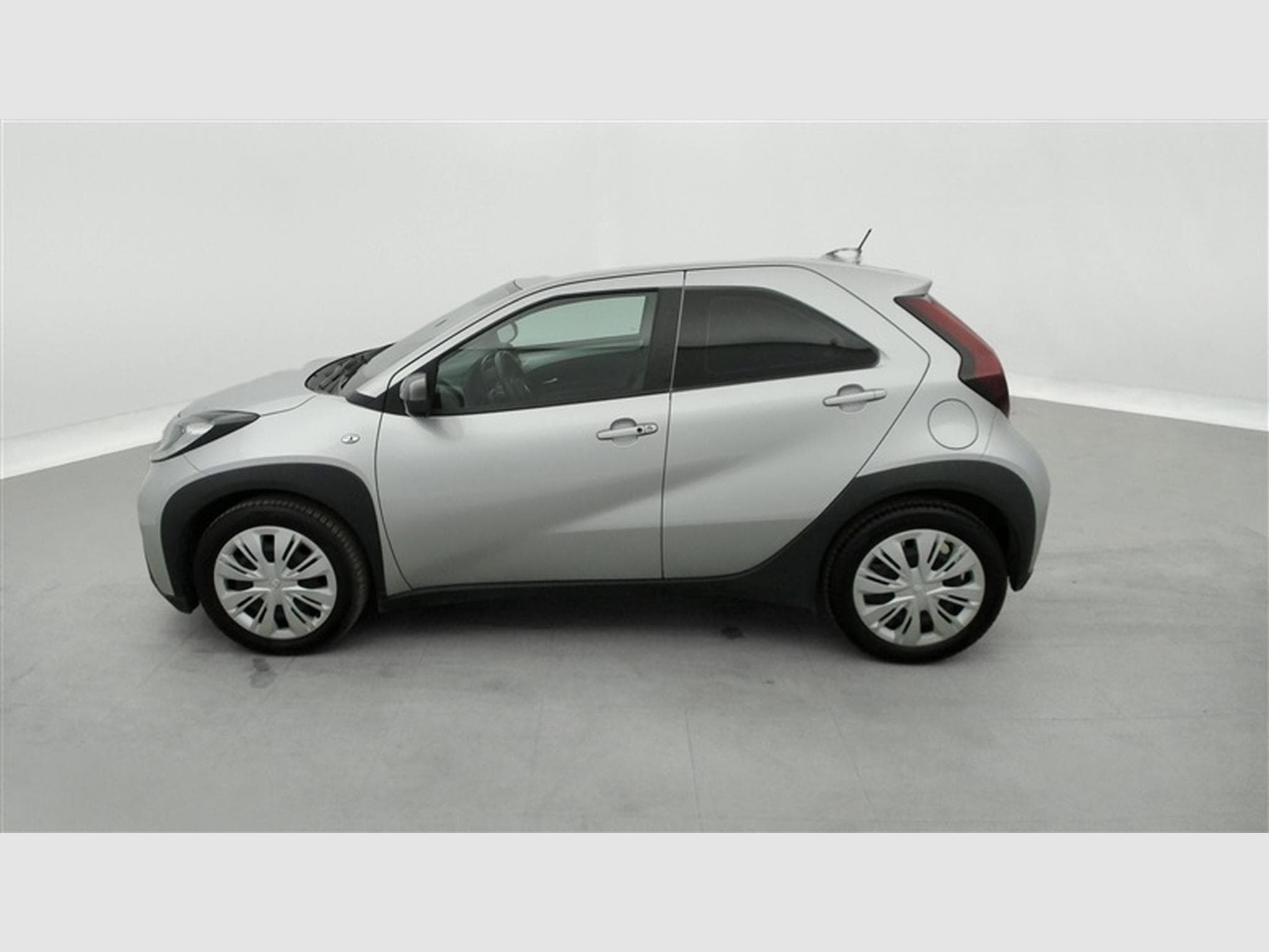 Toyota Aygo 1.0i VVT-i X pulse (2023) - Foto 3