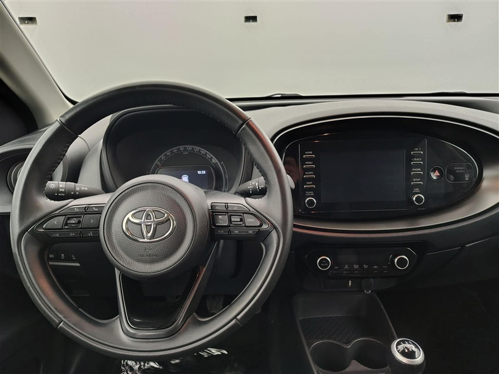 Toyota Aygo 1.0i VVT-i X pulse (2023) - Foto 9