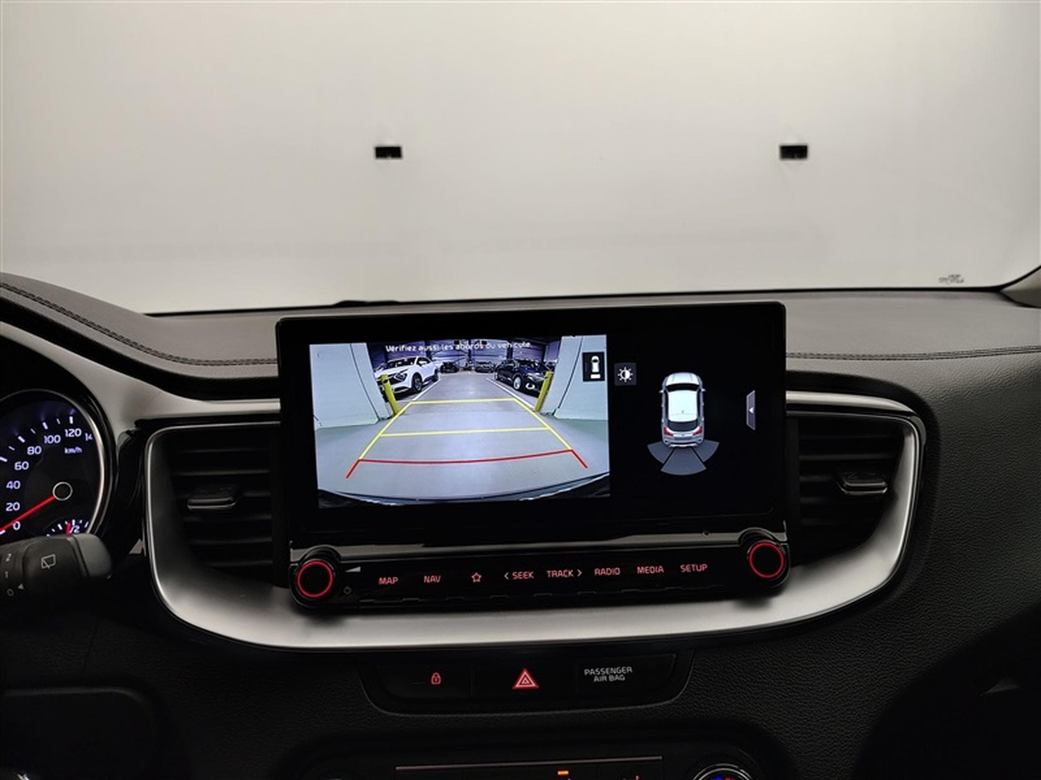 Kia XCeed 1.0 T-ISG Must (2020) - Foto 18