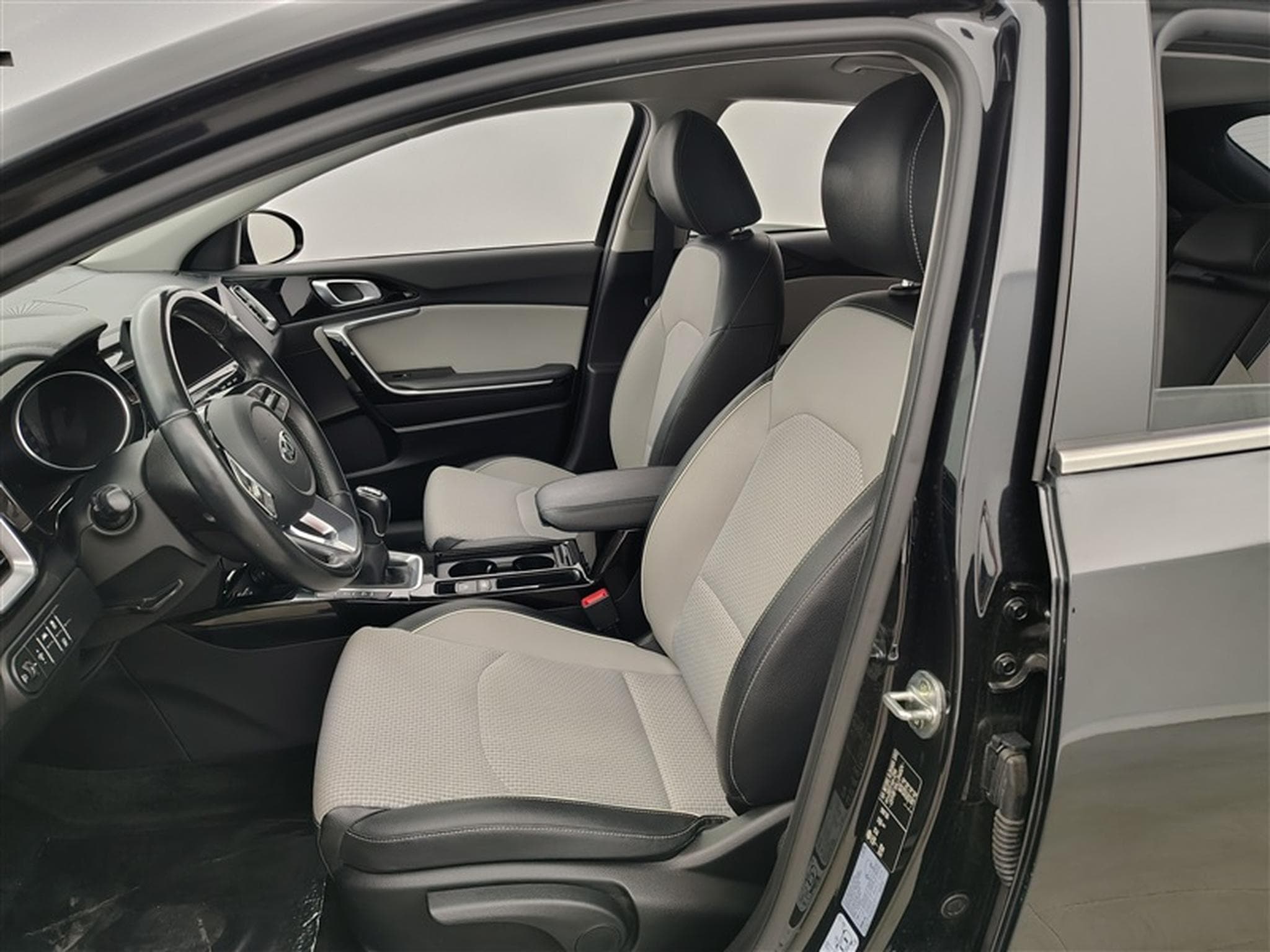 Kia XCeed 1.0 T-ISG Must (2020) - Foto 7