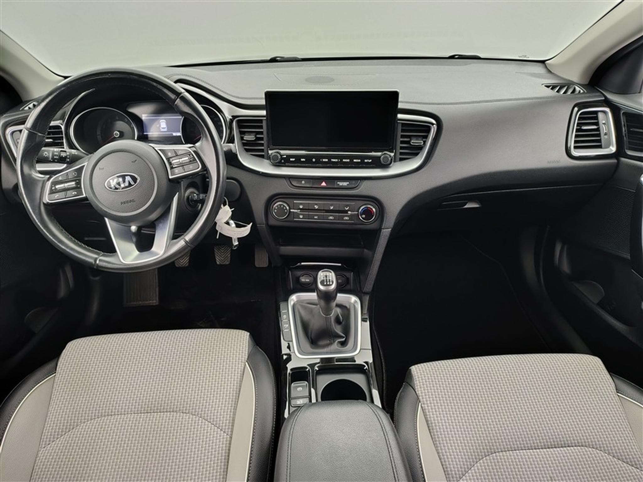 Kia XCeed 1.0 T-ISG Must (2020) - Foto 8