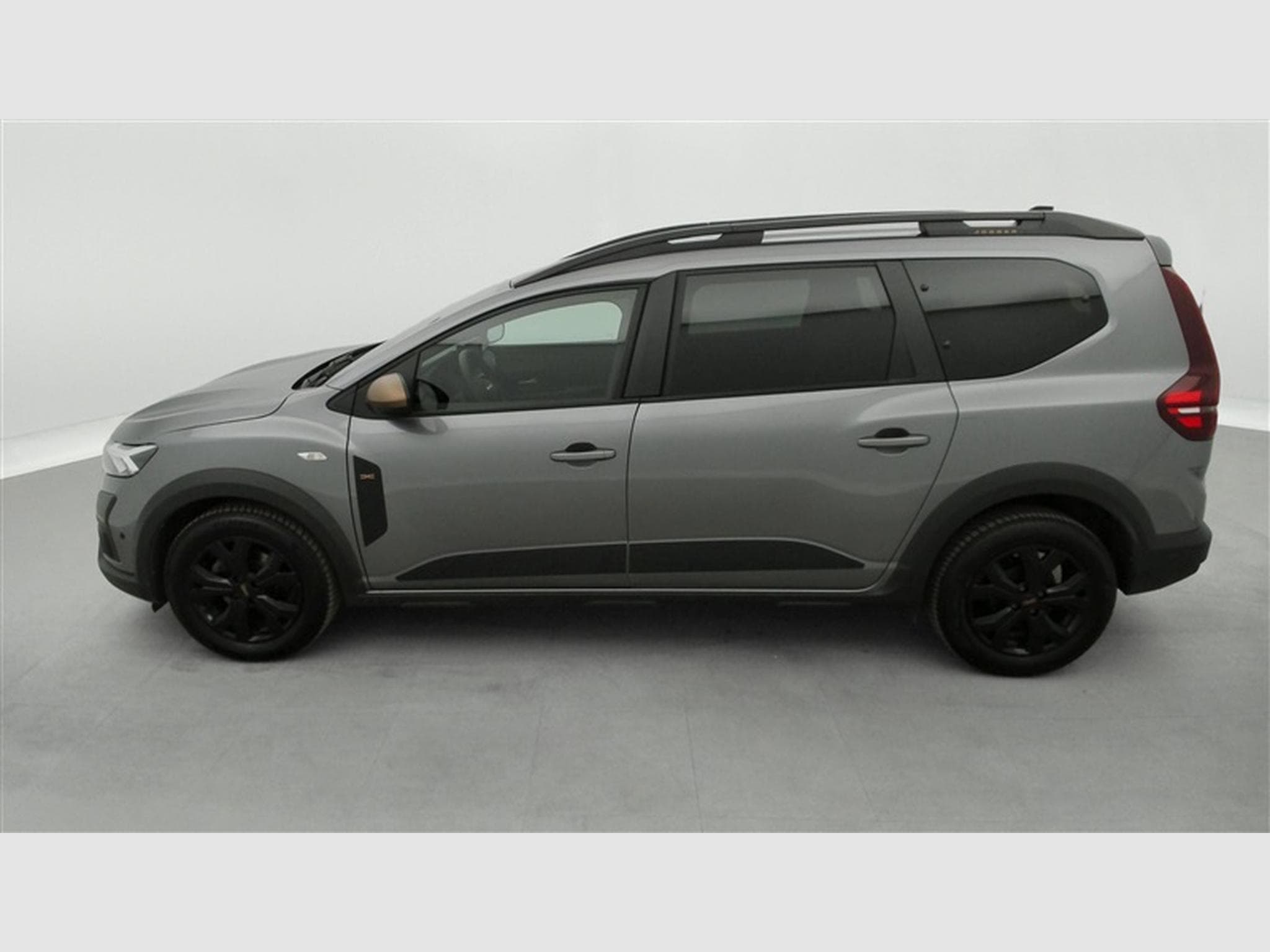 Dacia Jogger 1.0 TCe Extreme 7pl. (2024) - Foto 3