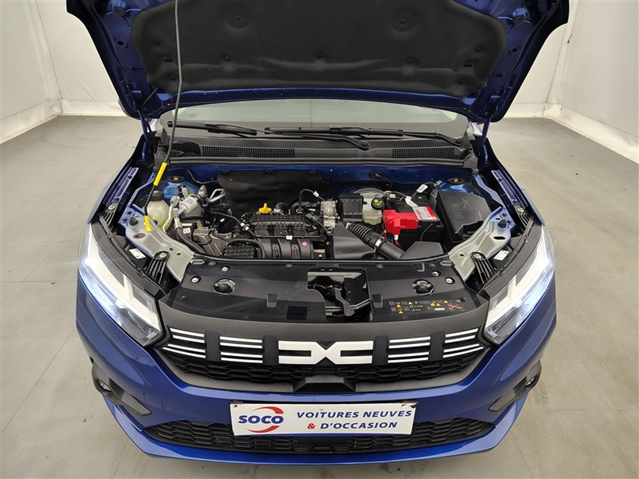Dacia Sandero 1.0i SCe Expression (2023) - Foto 17
