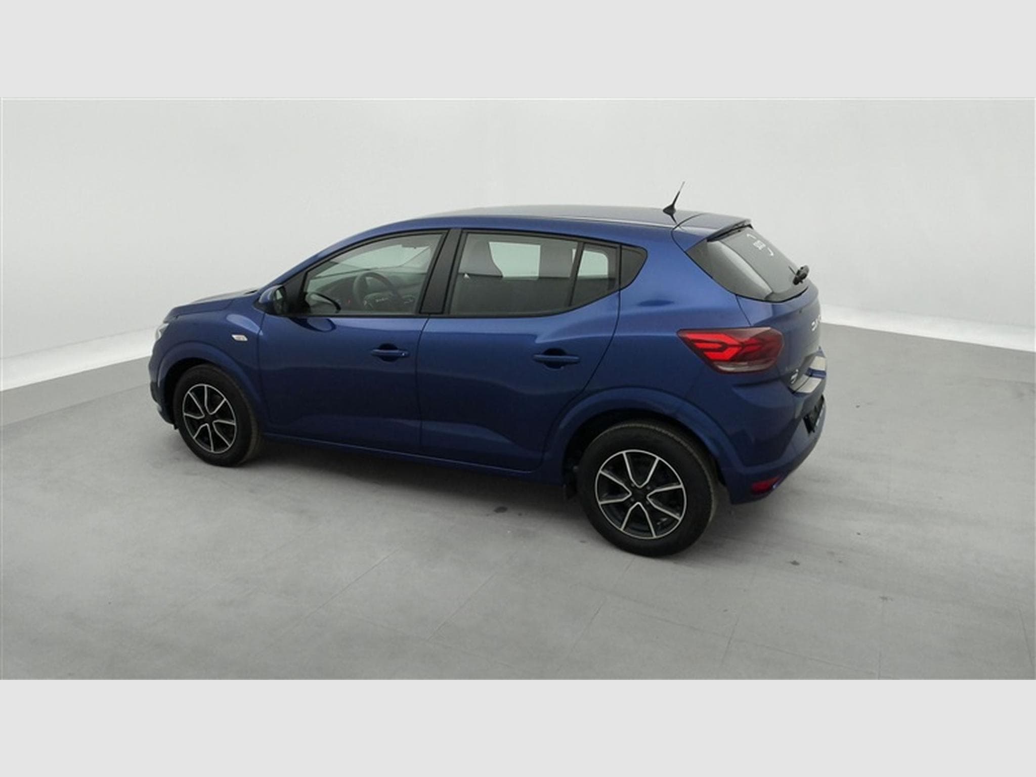 Dacia Sandero 1.0i SCe Expression (2023) - Foto 24