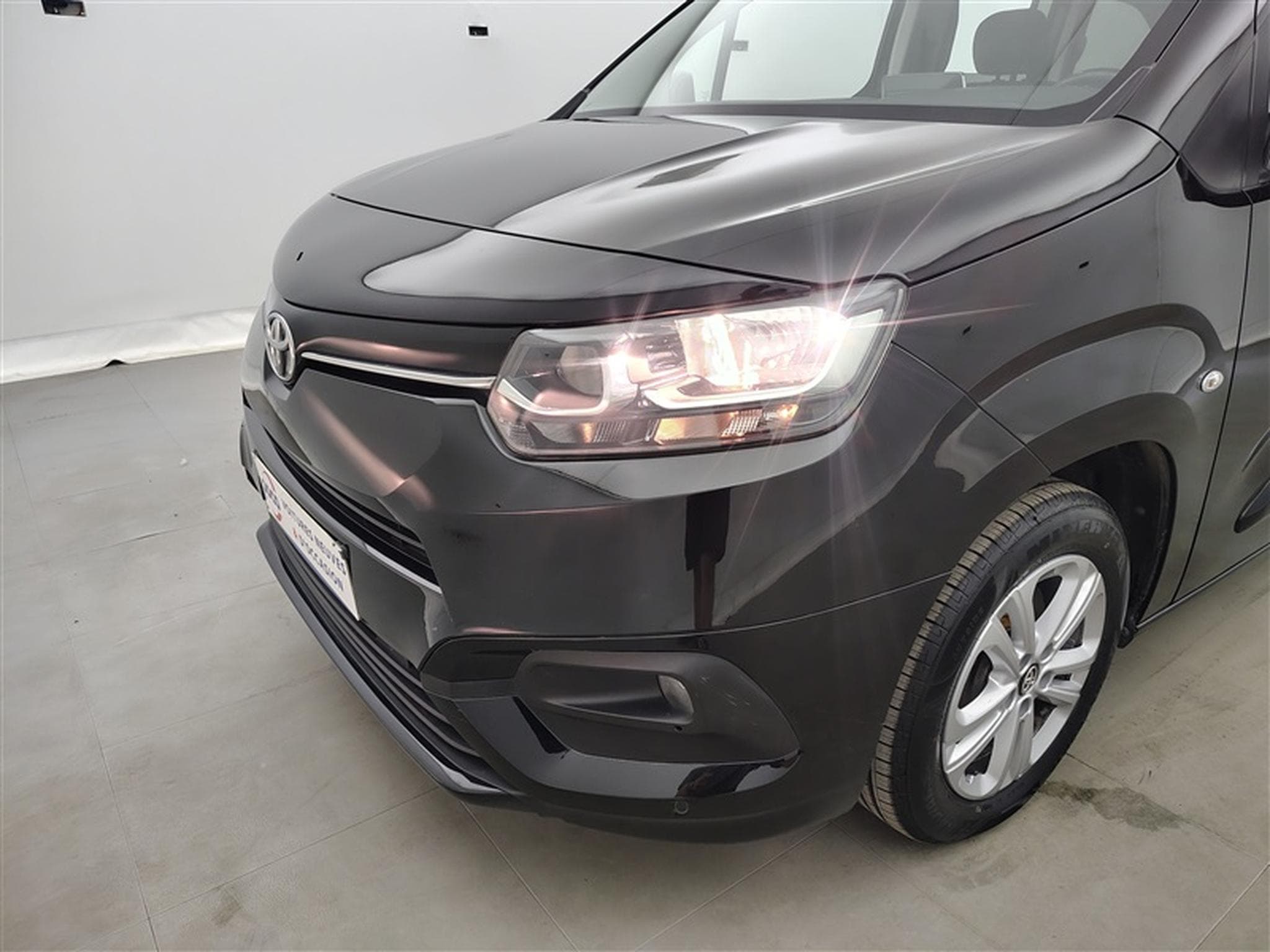 Toyota Proace Verso 1.2 MPV 7 PLACES * NAVI/CAMERA360/PDC/JA16* (2021) - Foto 15