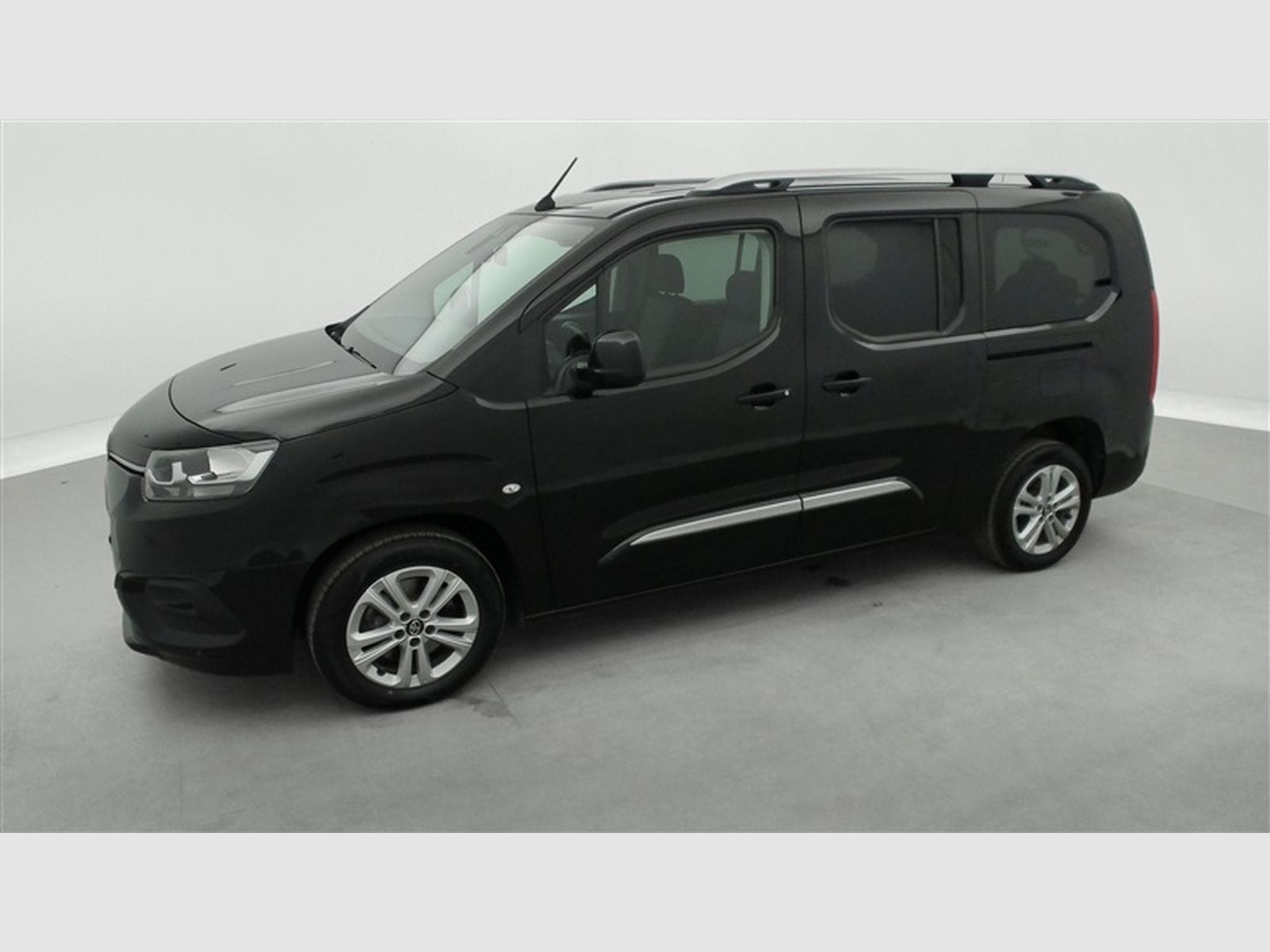 Toyota Proace Verso 1.2 MPV 7 PLACES * NAVI/CAMERA360/PDC/JA16* (2021) - Foto 22