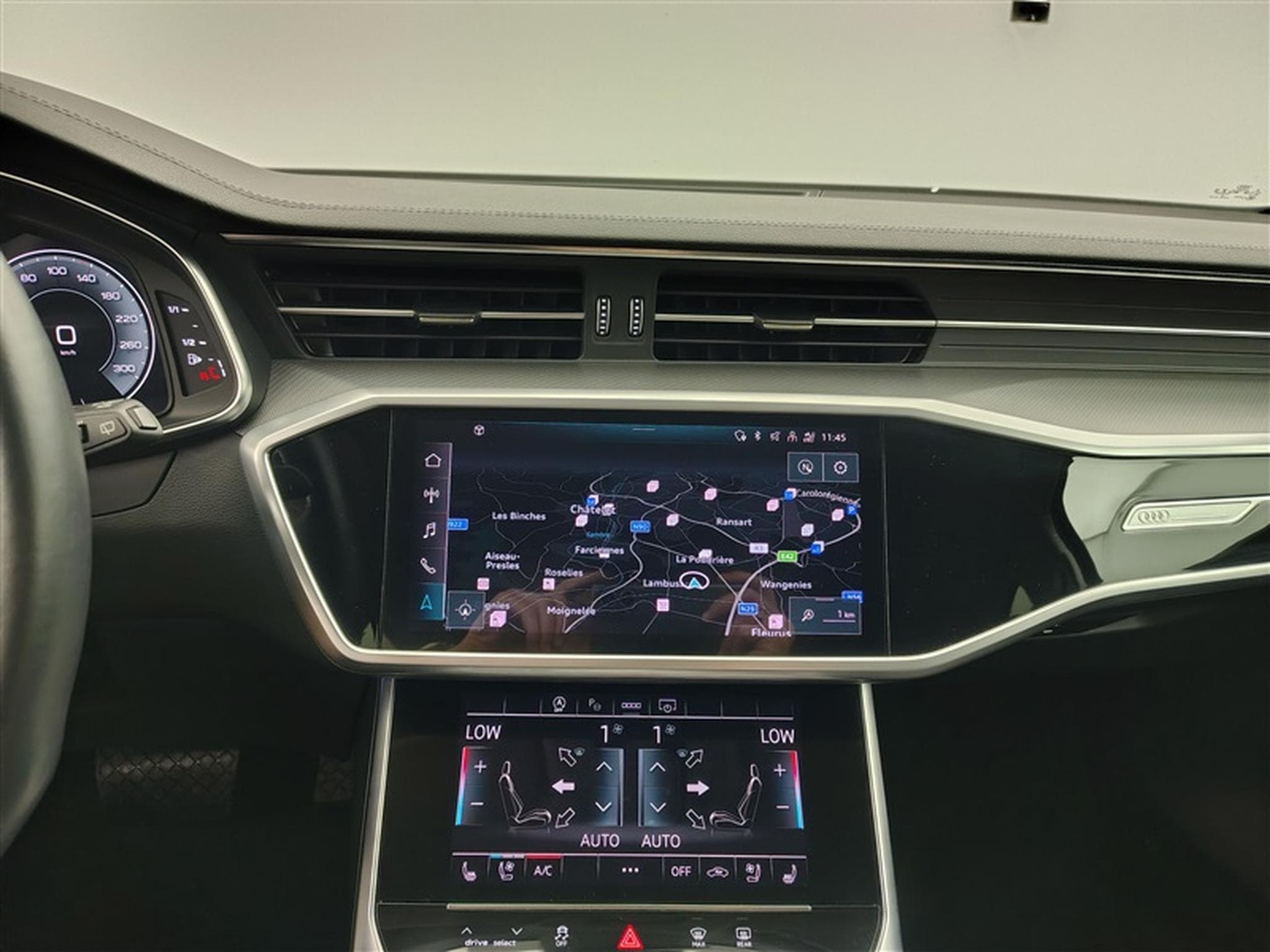Audi A6 Avant 35 TDI 163Cv S-Tronic Sport CUIR / NAVI / CAMERA (2022) - Foto 11