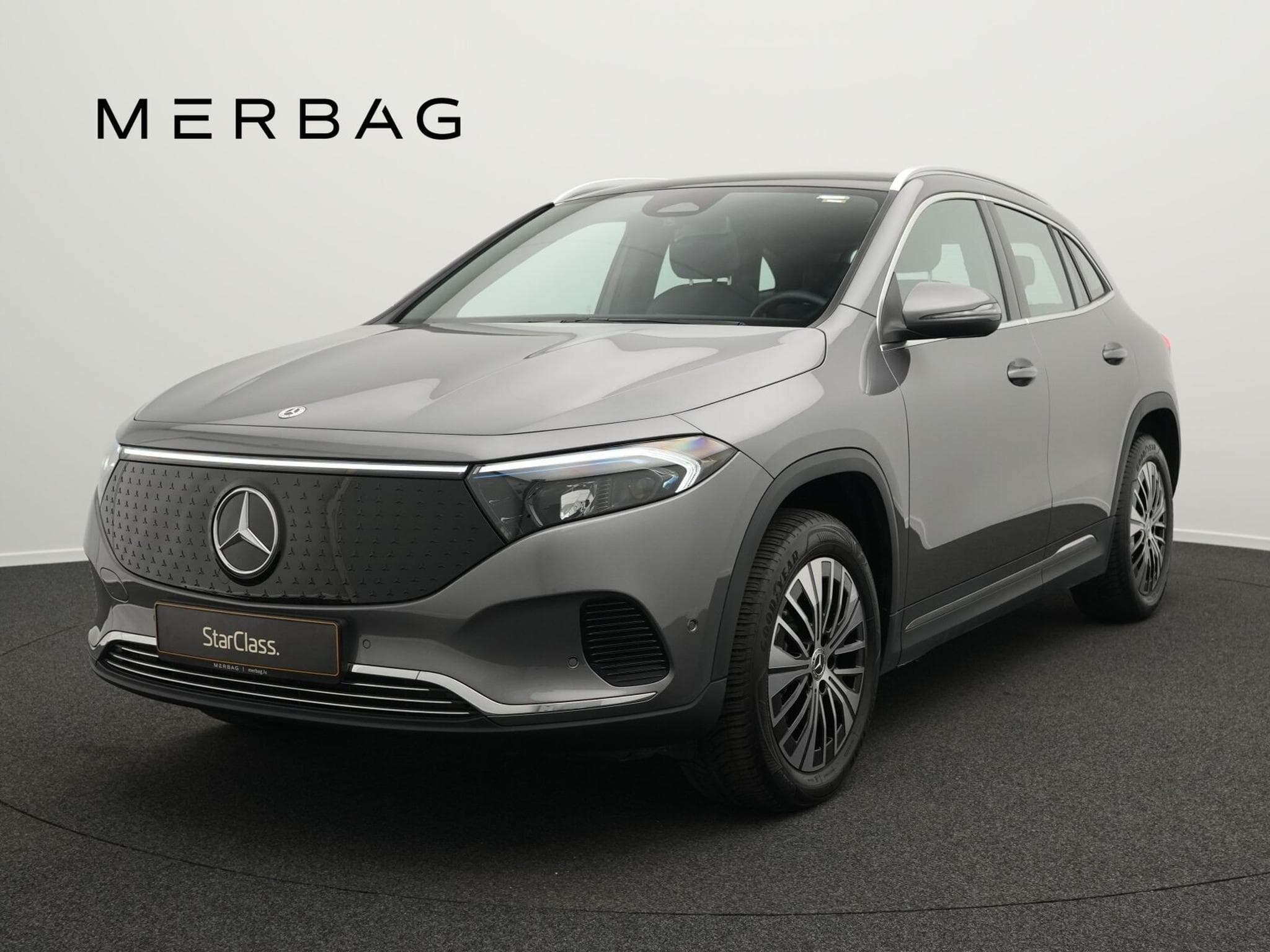 Mercedes EQA + LED+Kamera+Pano+Ambi (2025) - Photo 1