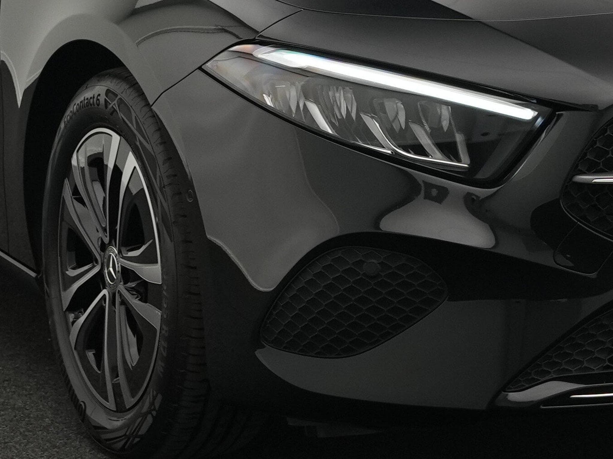 Mercedes A 180 d Kompaktlimousine LED+Kamera+Apple+MBUX (2025) - Photo 7