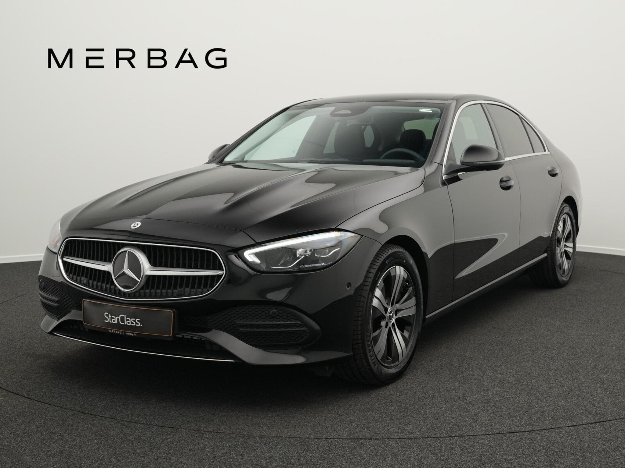 Mercedes C 200 d LED+AHK+Apple (2025) - Photo 1