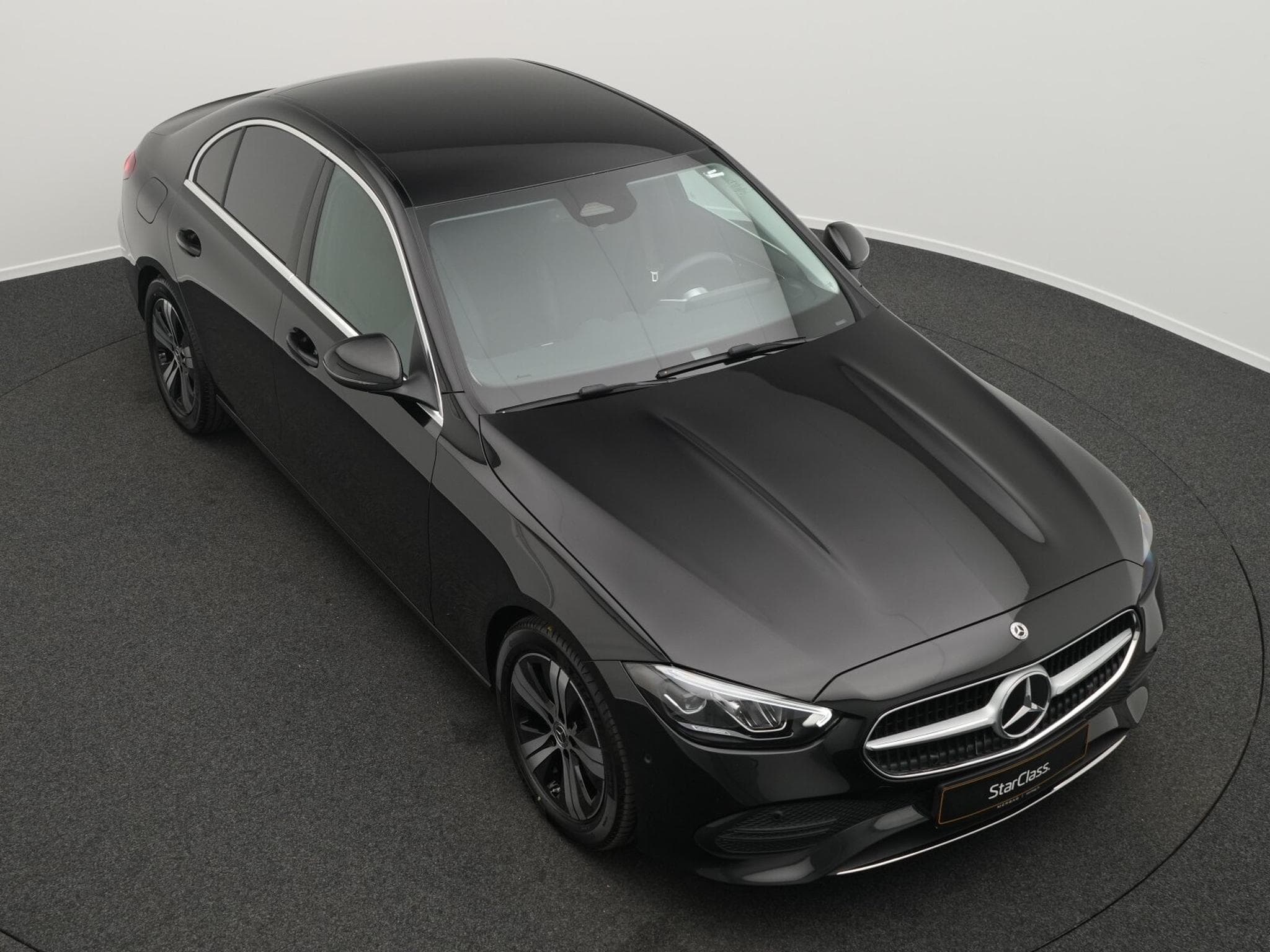 Mercedes C 200 d LED+AHK+Apple (2025) - Photo 10
