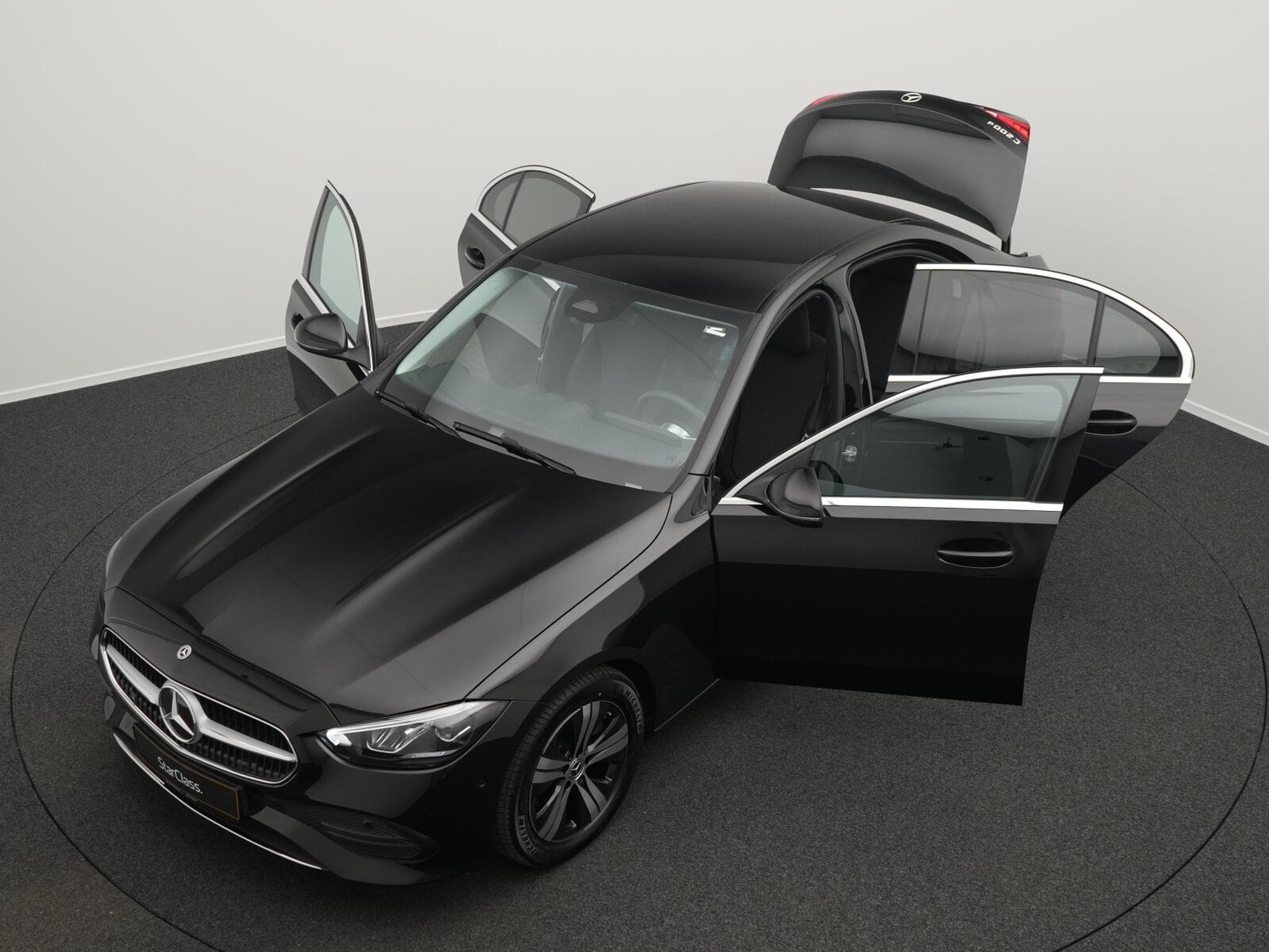 Mercedes C 200 d LED+AHK+Apple (2025) - Photo 12