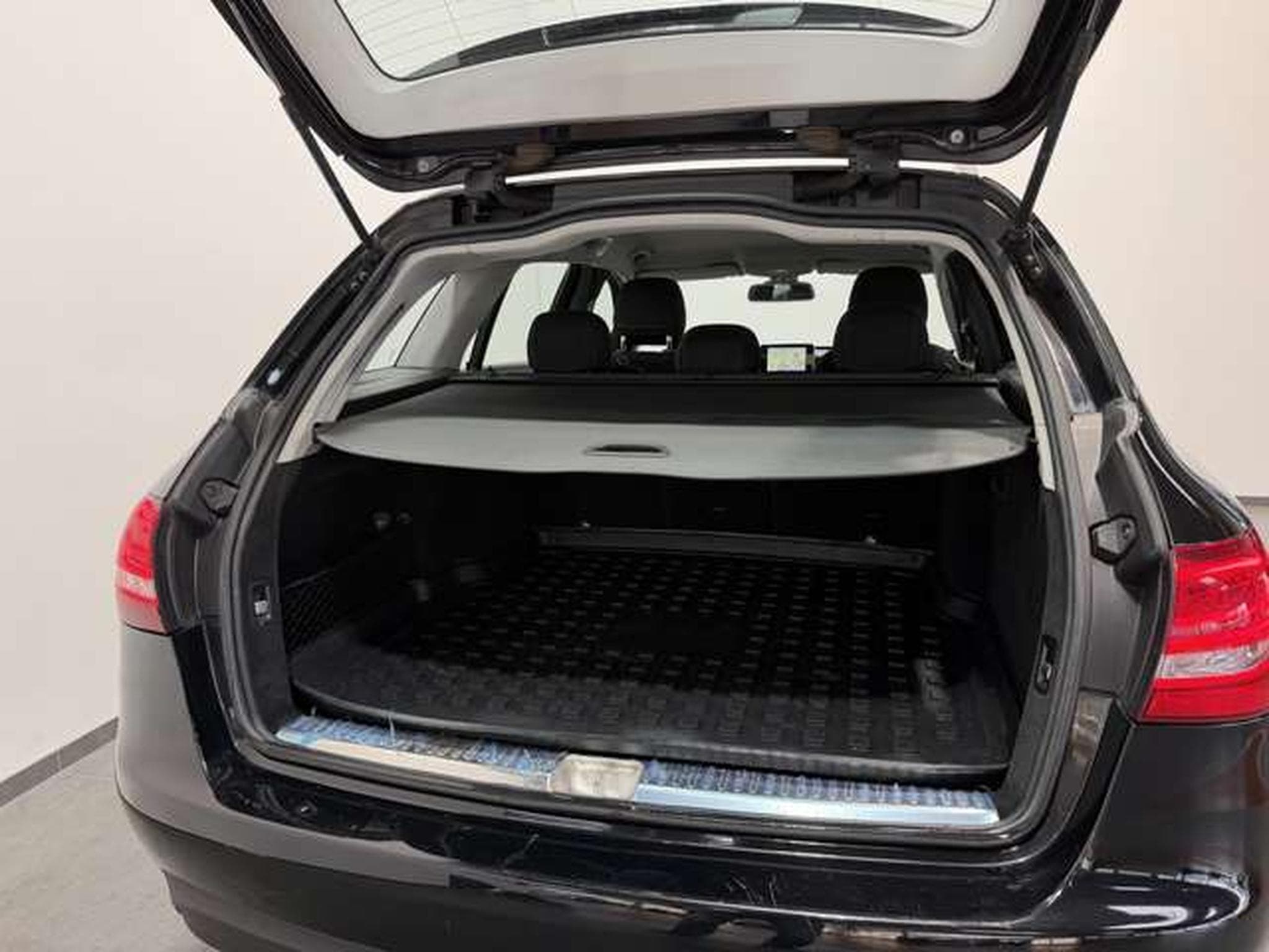 Mercedes C 200 T BlueTec d 7G *Business-Paket *Navi (2015) - Photo 15