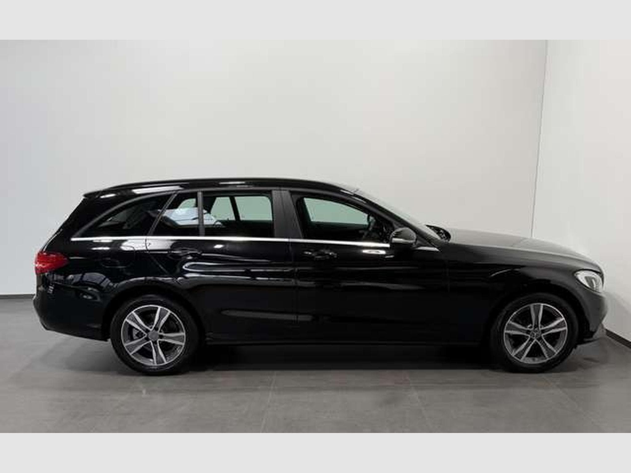 Mercedes C 200 T BlueTec d 7G *Business-Paket *Navi (2015) - Photo 4