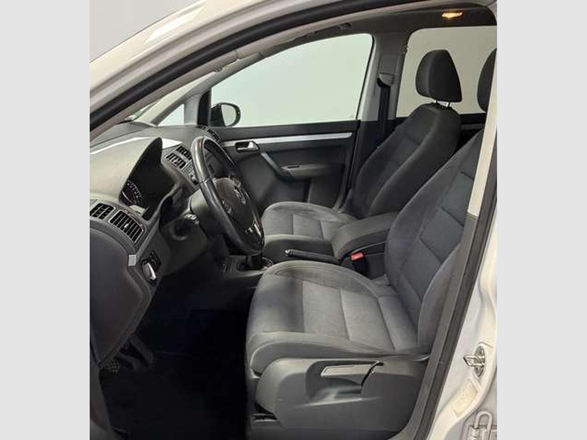 VW Touran Style Comfortline *7-Sitzer *AHK *Navi * (2011) - Foto 12