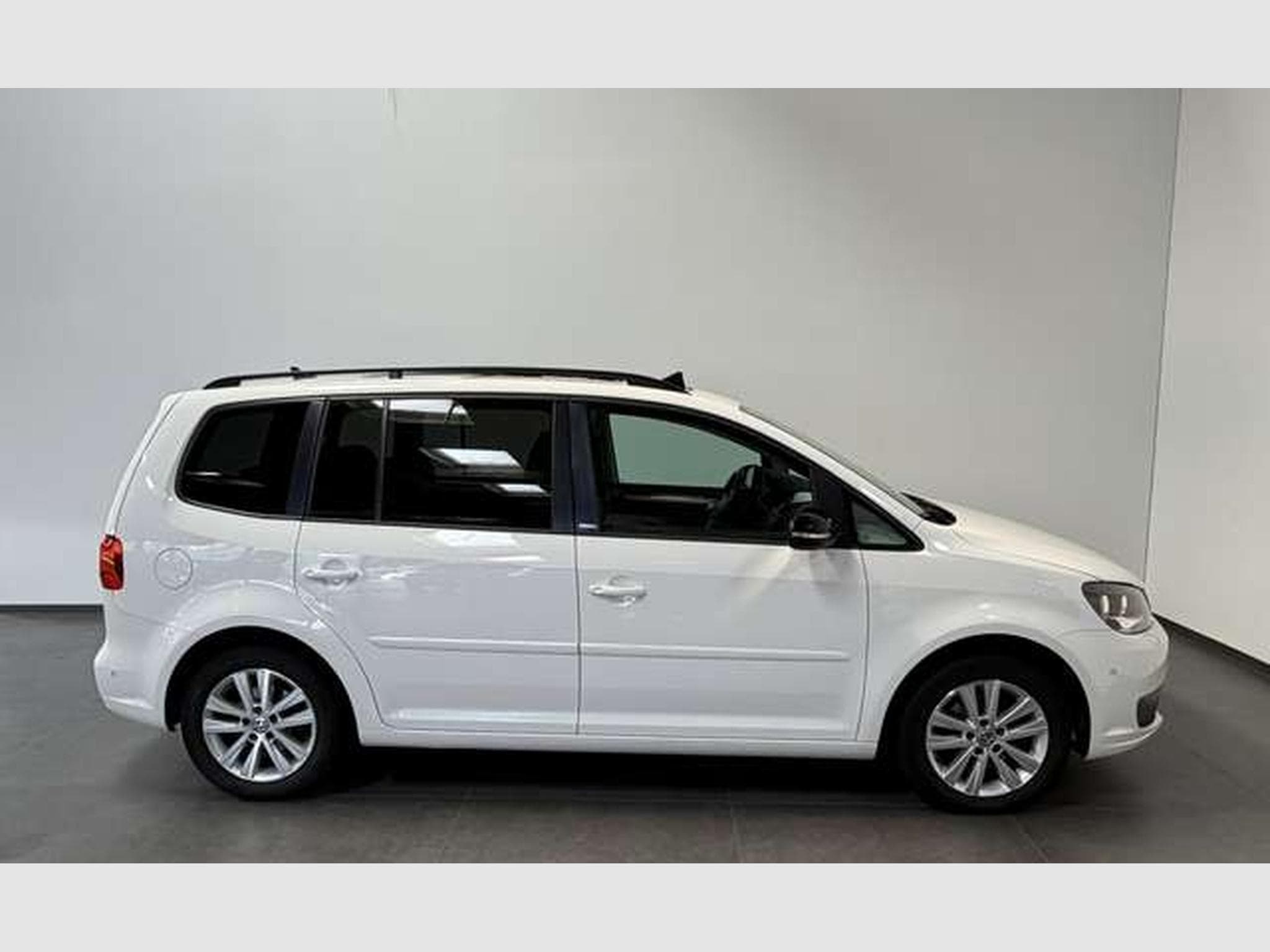 VW Touran Style Comfortline *7-Sitzer *AHK *Navi * (2011) - Foto 5
