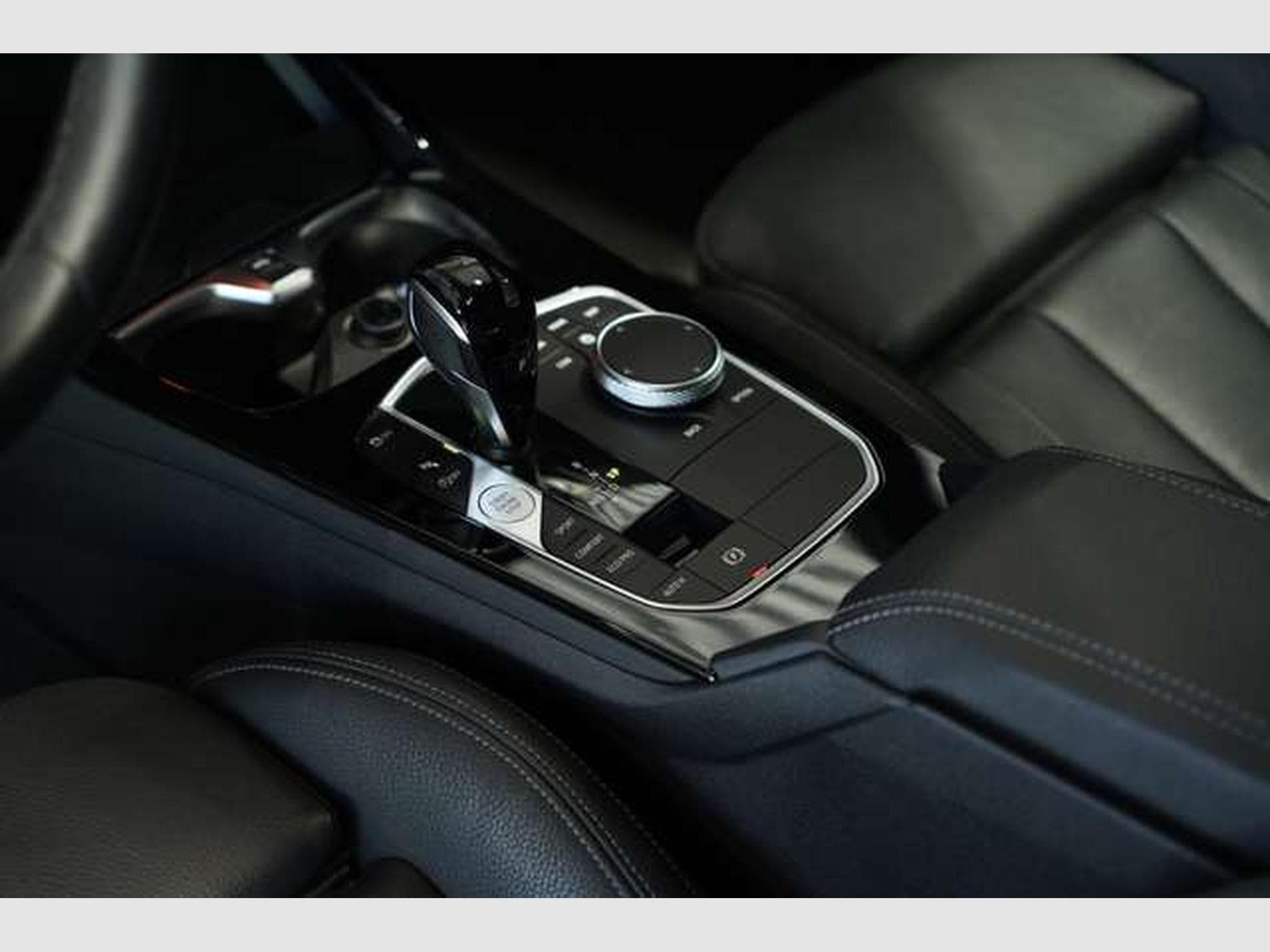BMW 218 i M Sport *2.H *Sportsitze *H&K (2023) - Foto 25
