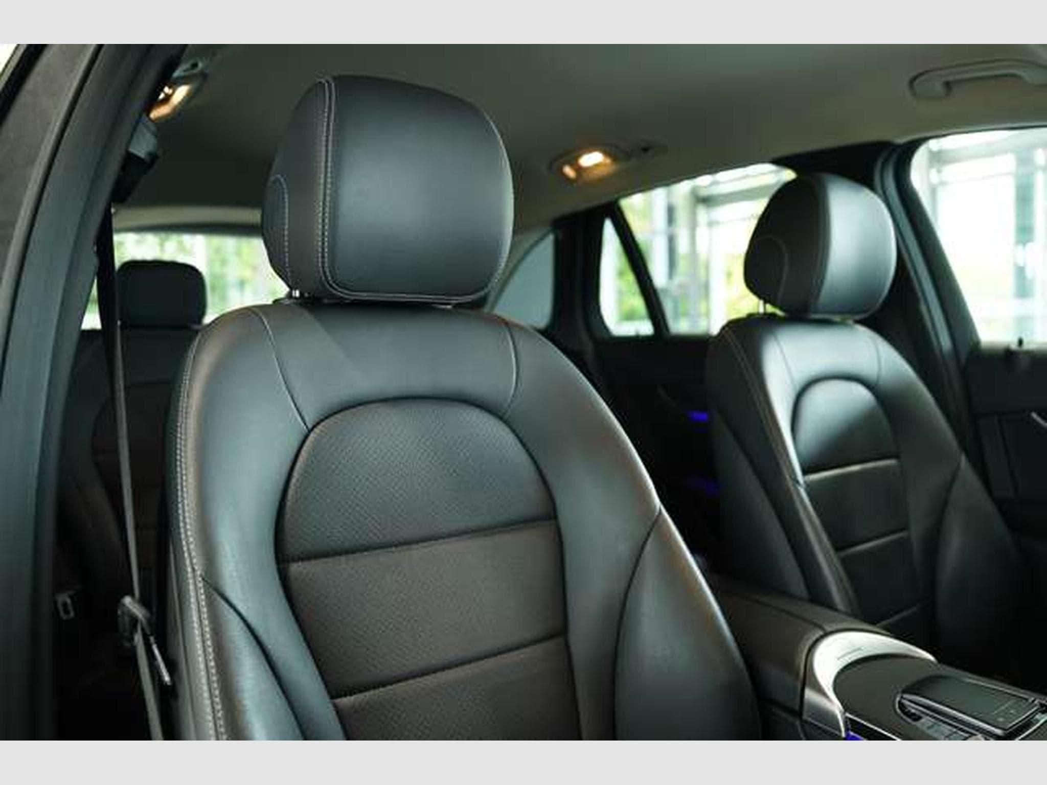 Mercedes GLC 200 4Matic 9G 2H *Digital*Leder*AHK*Ambiente (2021) - Photo 17