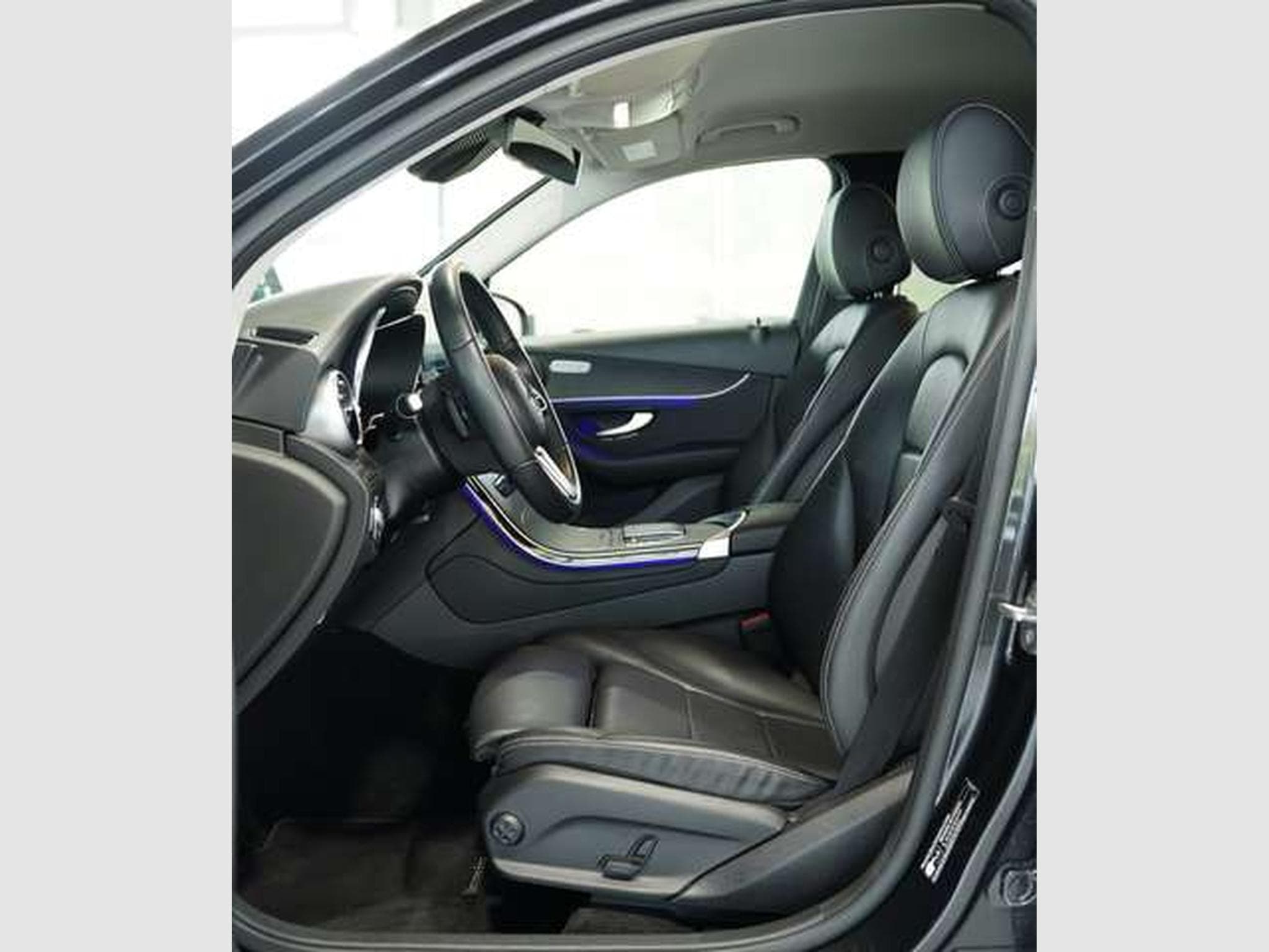 Mercedes GLC 200 4Matic 9G 2H *Digital*Leder*AHK*Ambiente (2021) - Photo 22