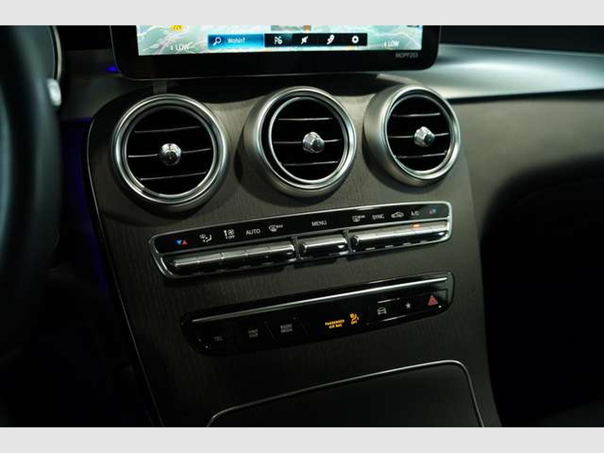 Mercedes GLC 200 4Matic 9G 2H *Digital*Leder*AHK*Ambiente (2021) - Photo 29