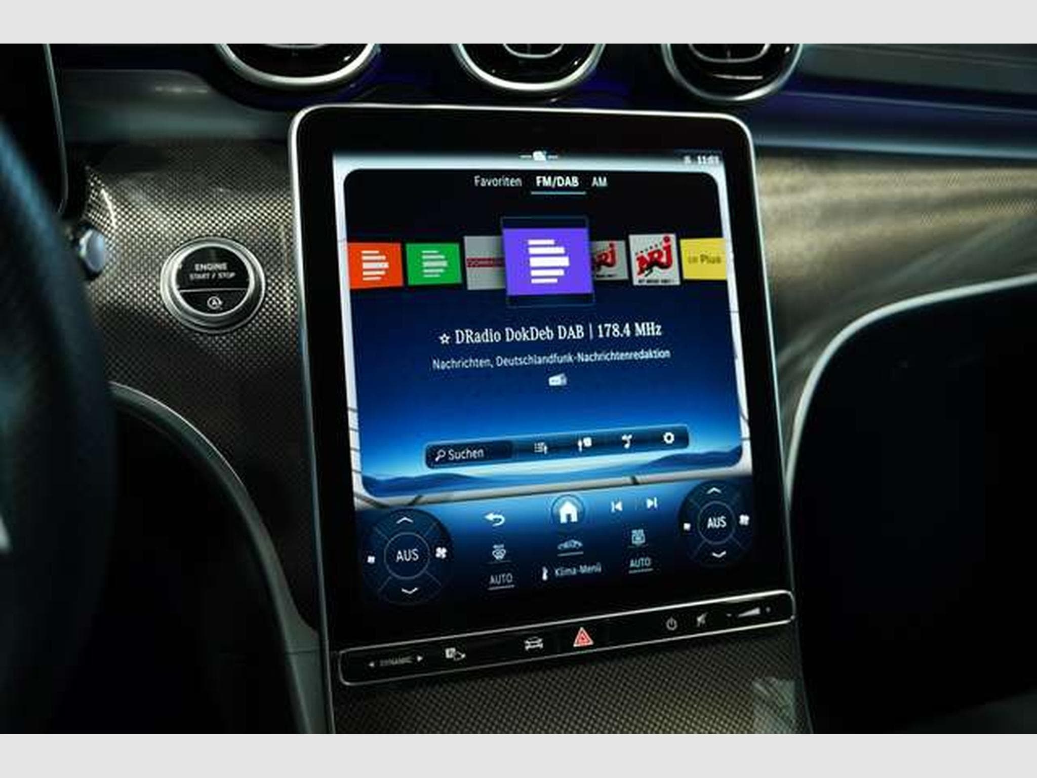Mercedes C 300 Limousine AMG Line 2.Hand *Digital *Night (2022) - Photo 29