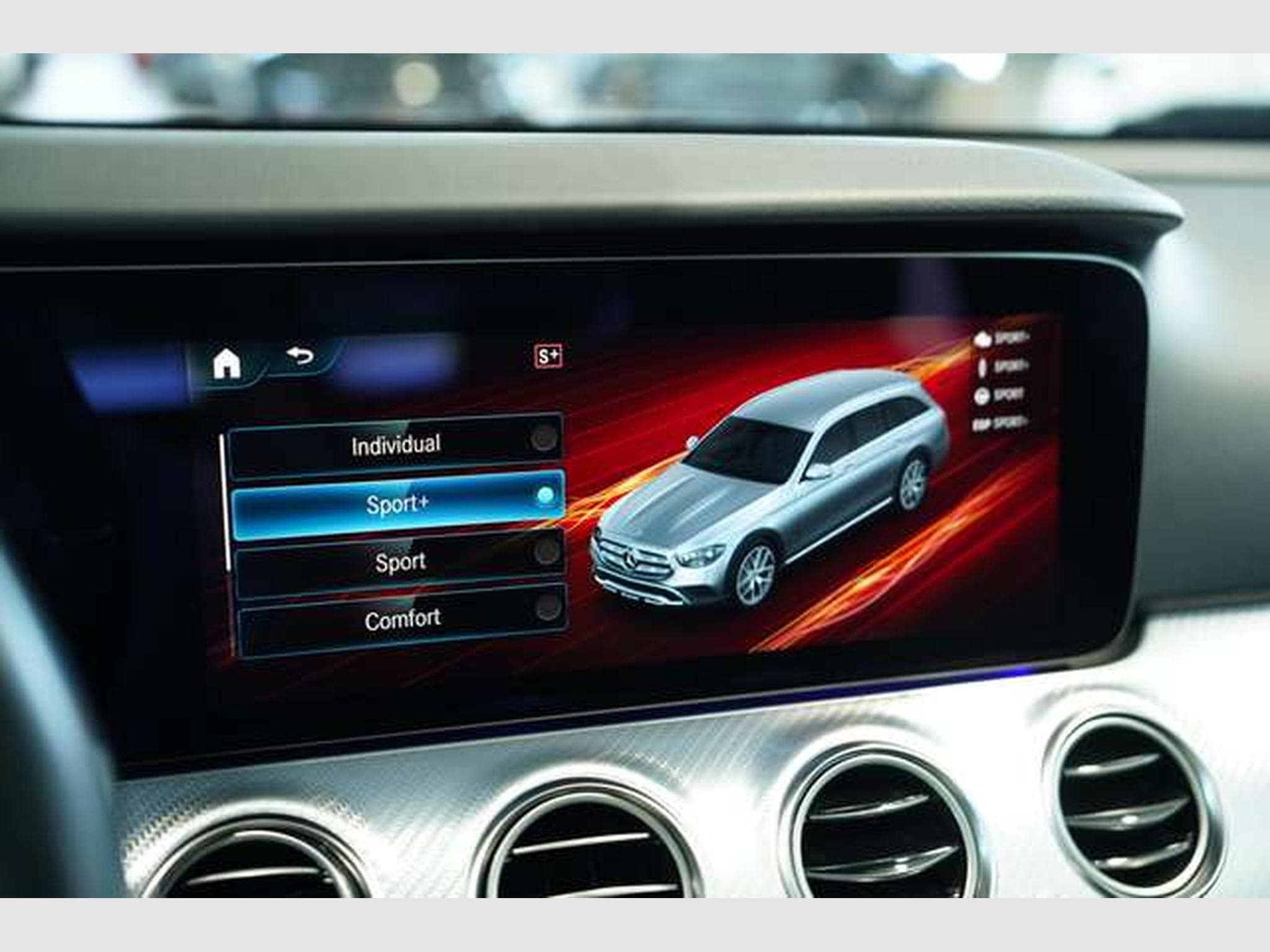 Mercedes E 400 d 4M All-Terrain *Memory *Pano *AHK *LUFT (2021) - Foto 37