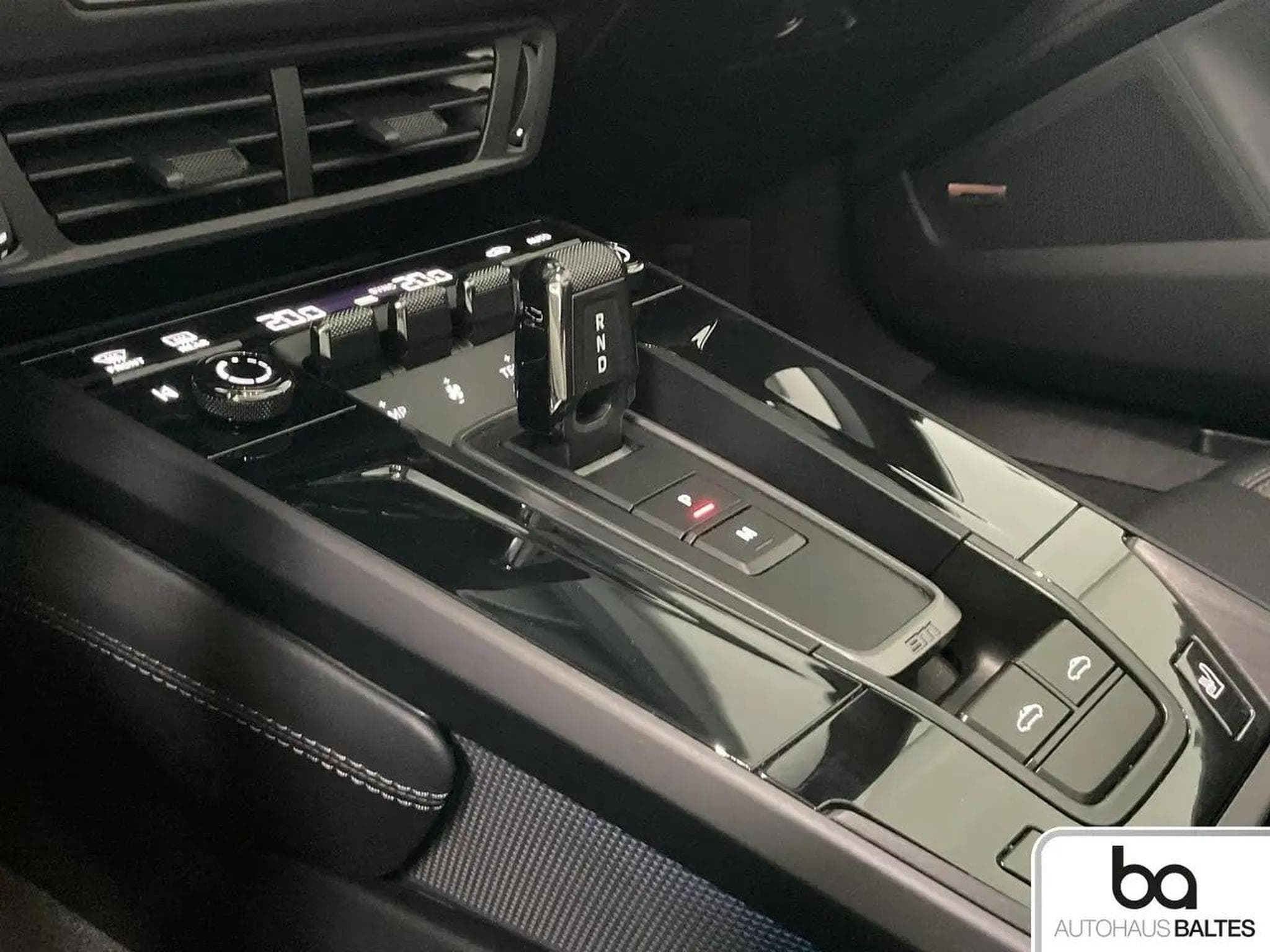 Porsche 911 (2026) - Photo 9