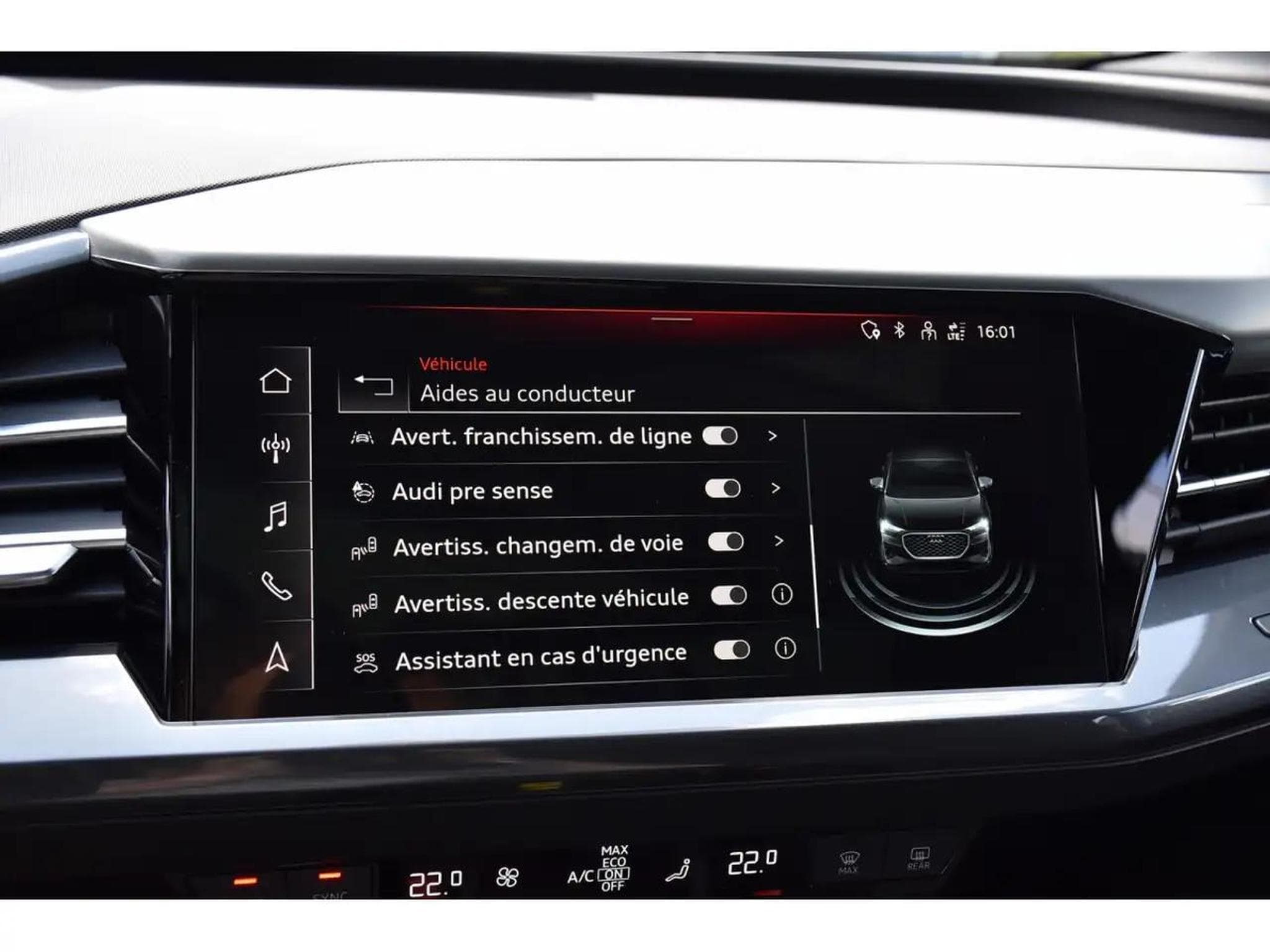 Audi e-tron (2024) - Foto 13