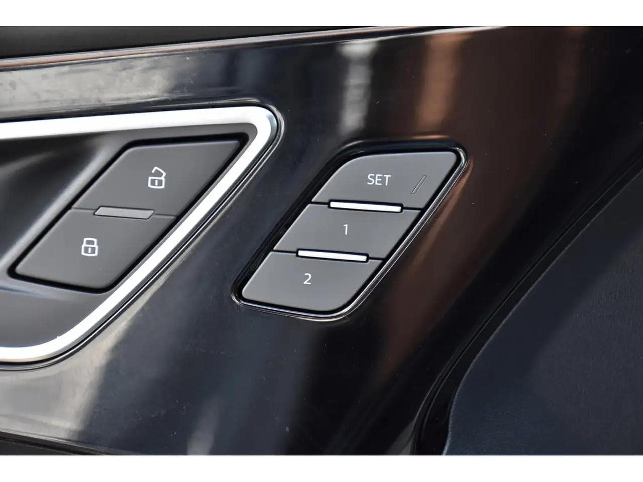 Audi e-tron (2024) - Foto 24