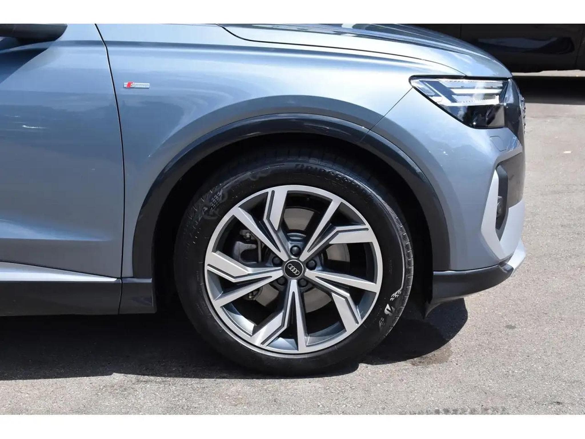 Audi e-tron (2024) - Foto 6