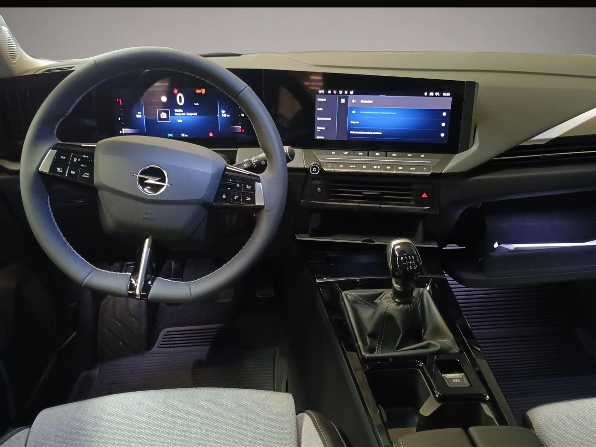 Opel Astra (2023) - Photo 5