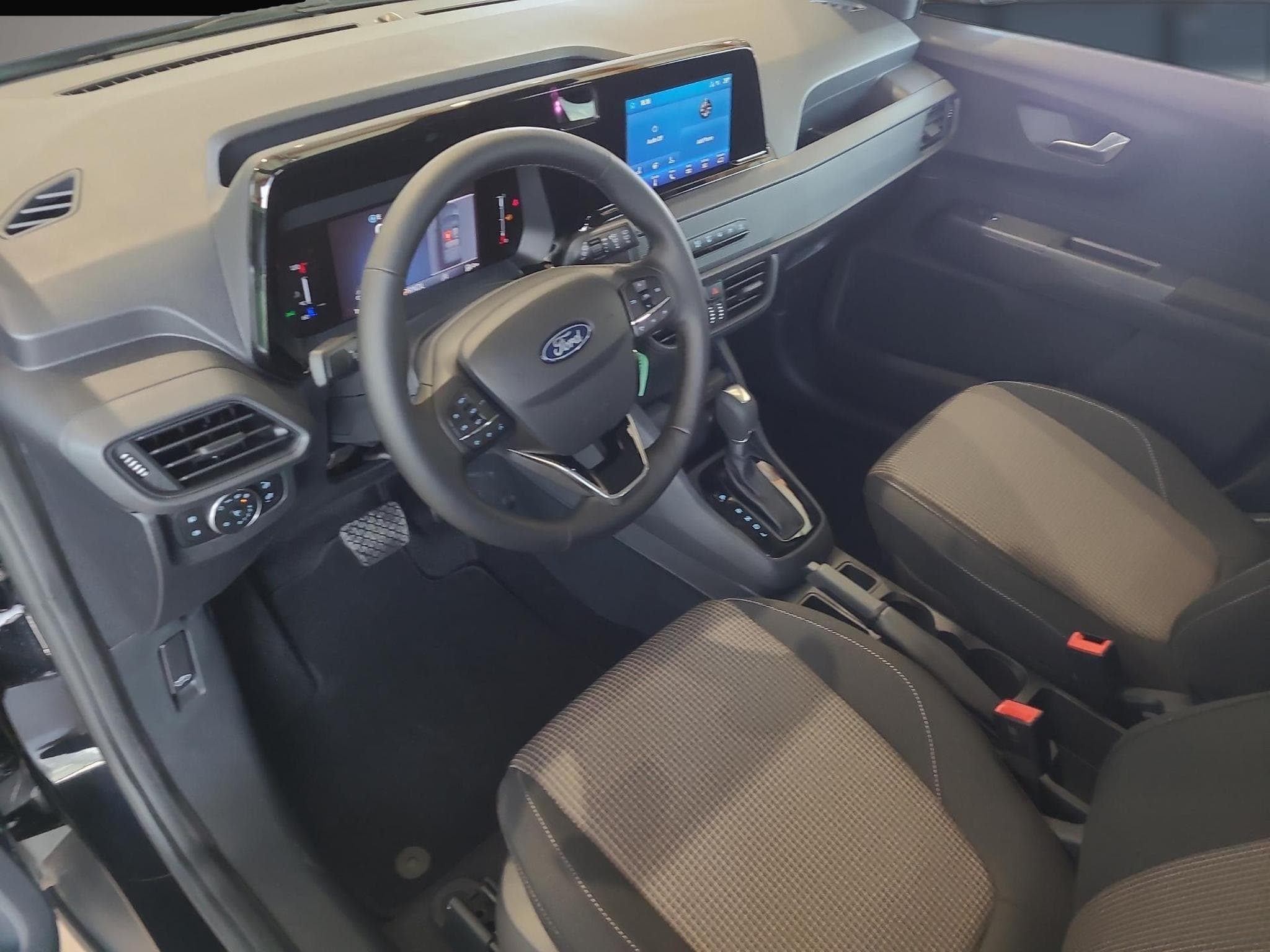 Ford Tourneo (2026) - Foto 6