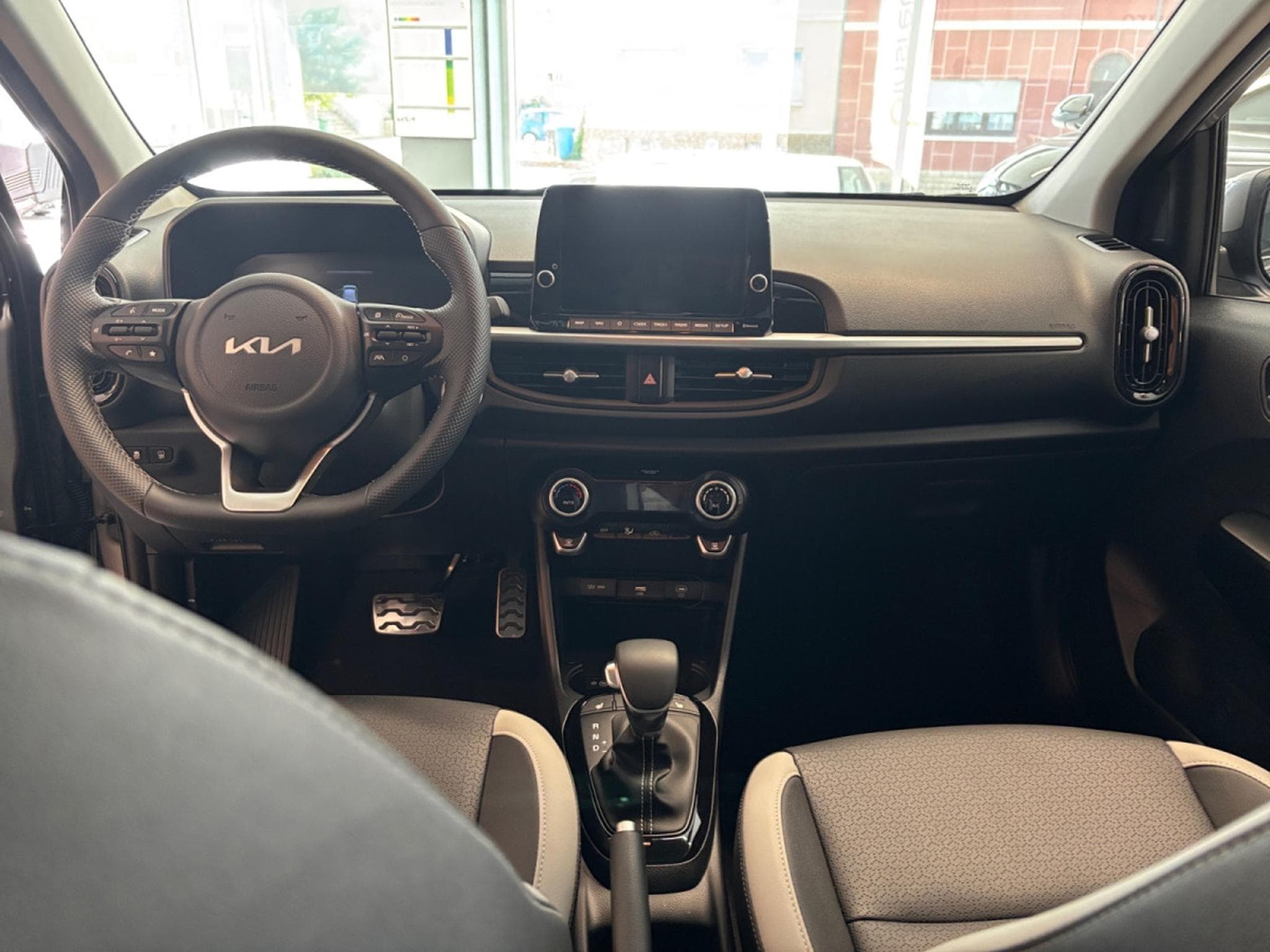 Kia Picanto GT Line 1.2 MPI ISG 79 AMT (2026) - Photo 13