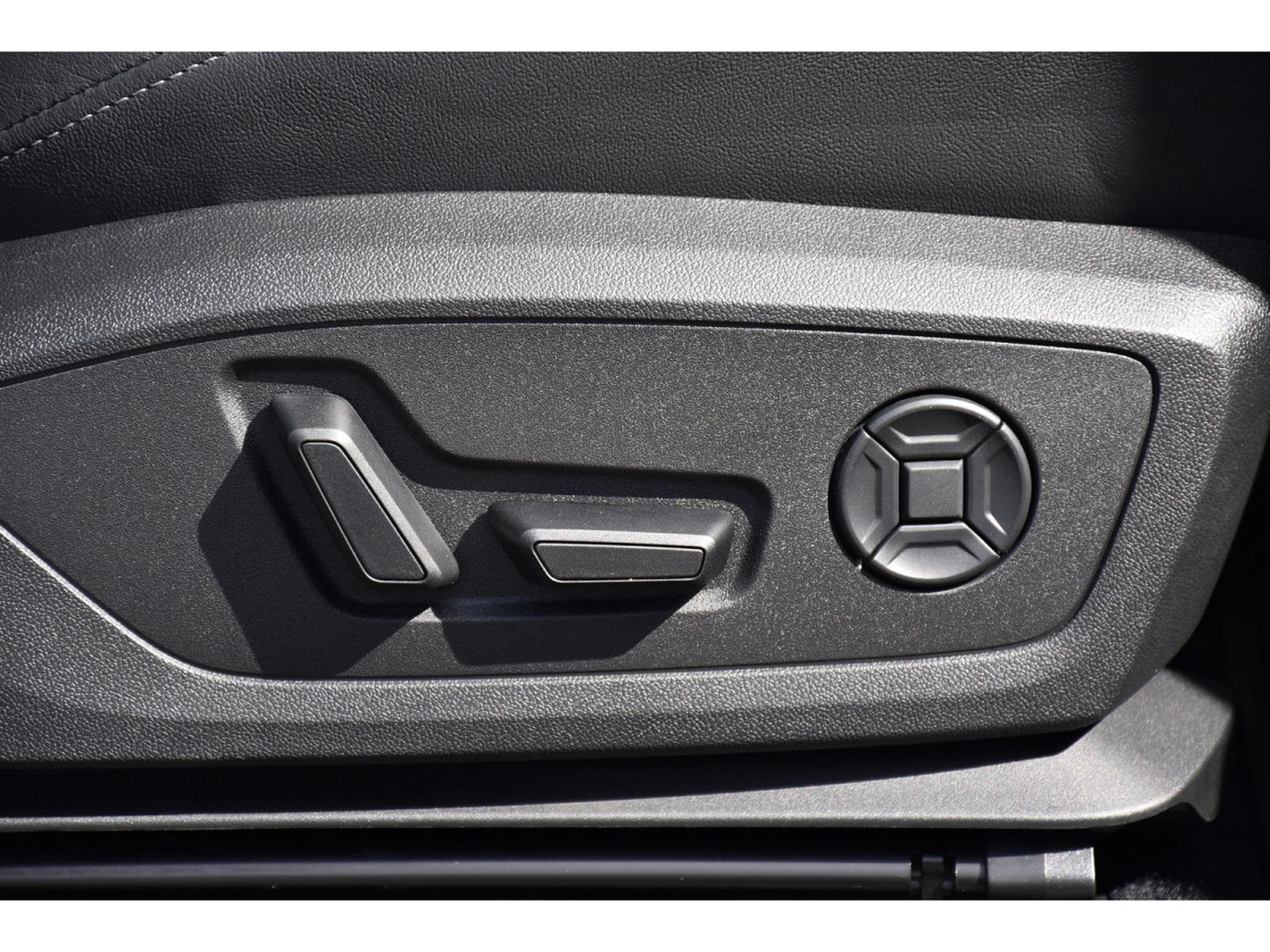 Audi Q4 e-tron Sportback 40 S-Line PANO CUIR MEMO ACC SIDE MATRIX HUD (2024) - Foto 19