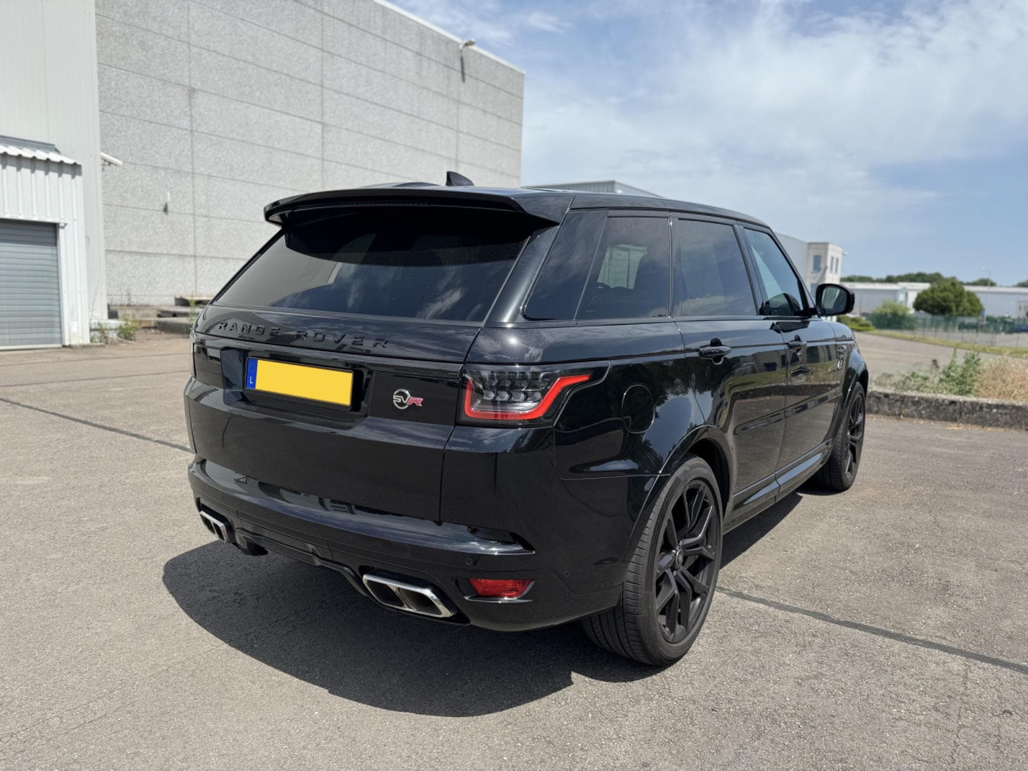 Land-Rover Range Rover Sport SVR - Full Carbon - Panoramic roof - Méridian (2021) - Photo 7