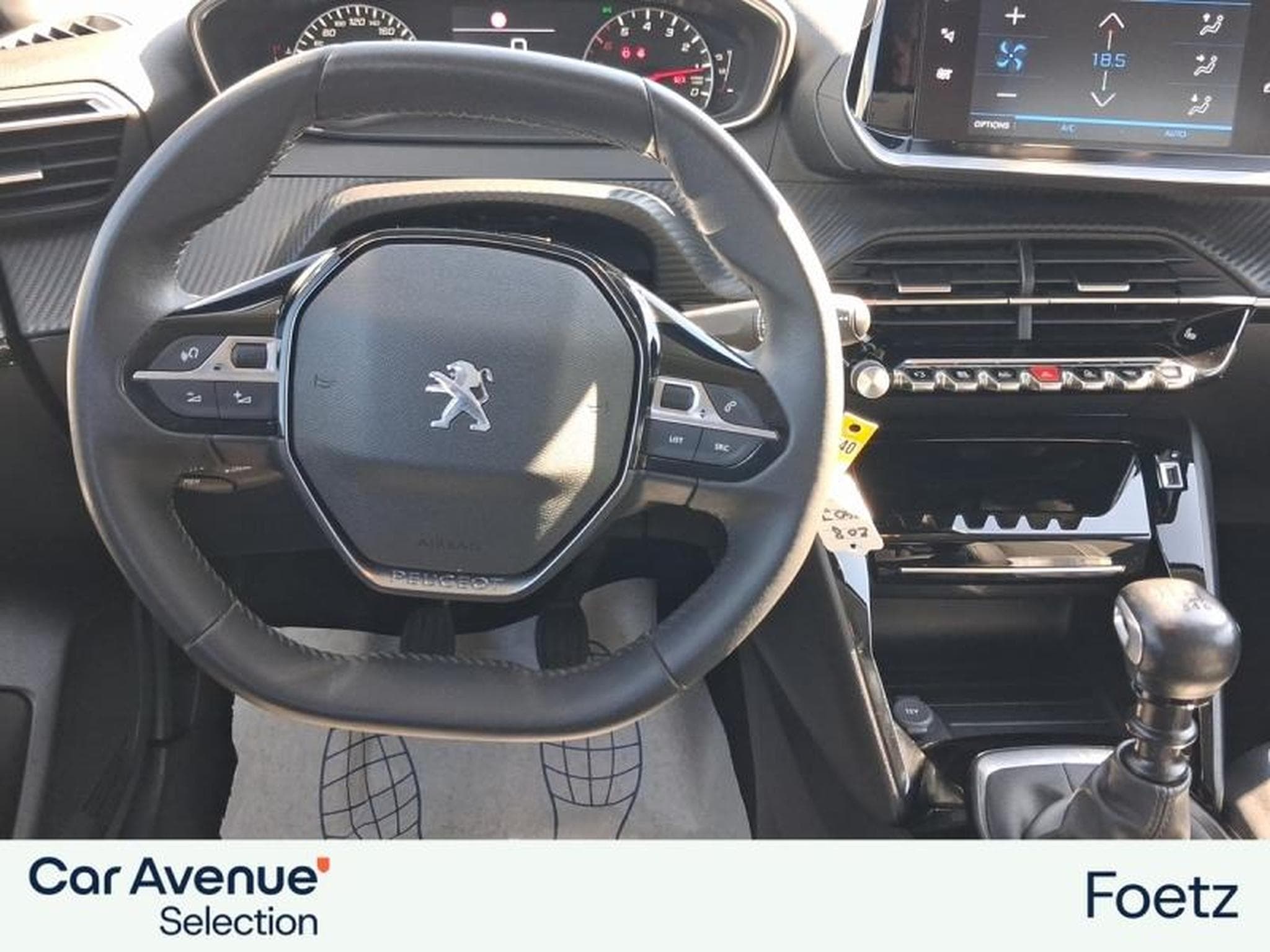 PEUGEOT 208 1.2 PureTech 100ch S&S Allure (2022) - Photo 9