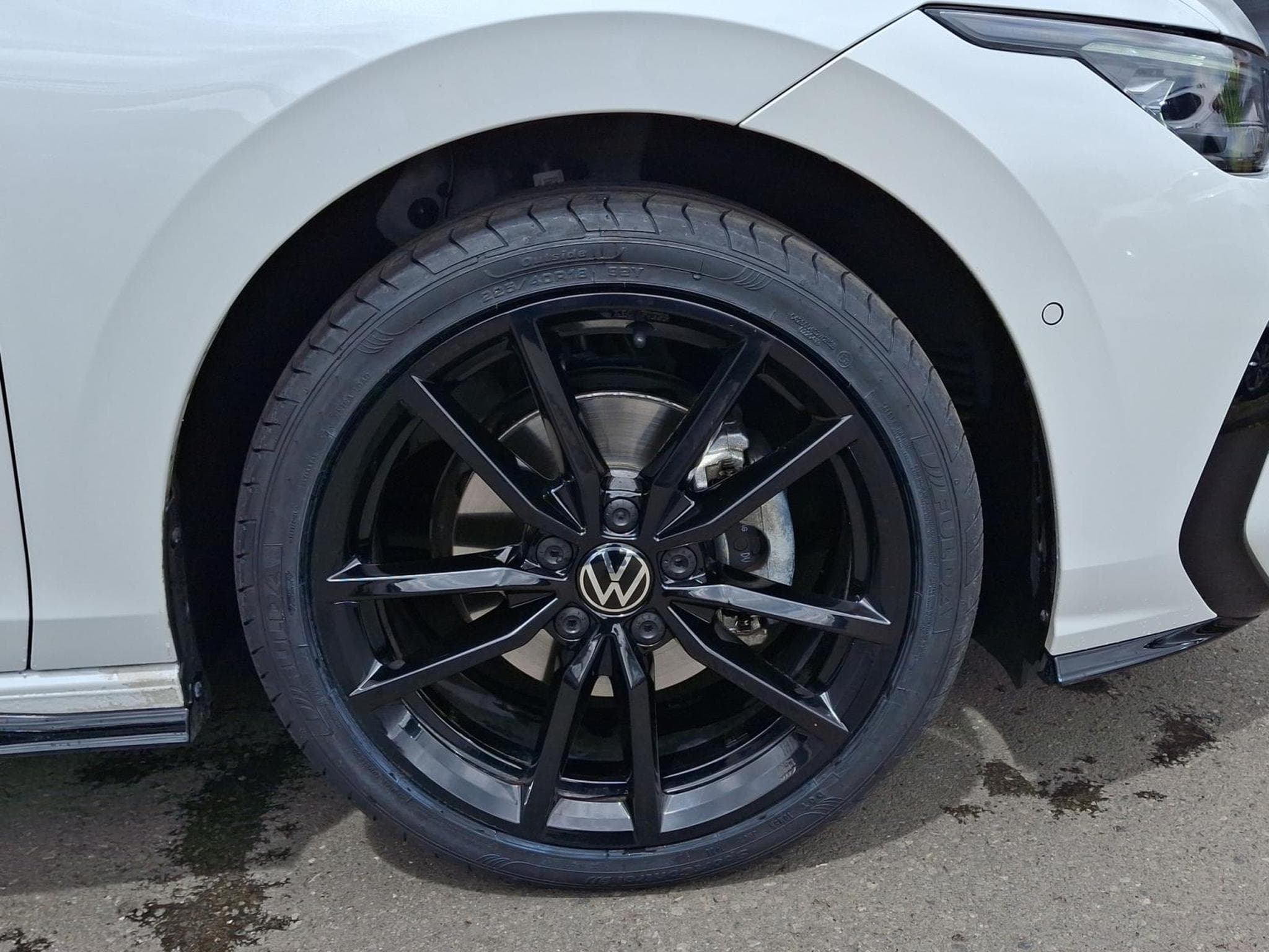 VW Golf R-Line (2026) - Photo 7